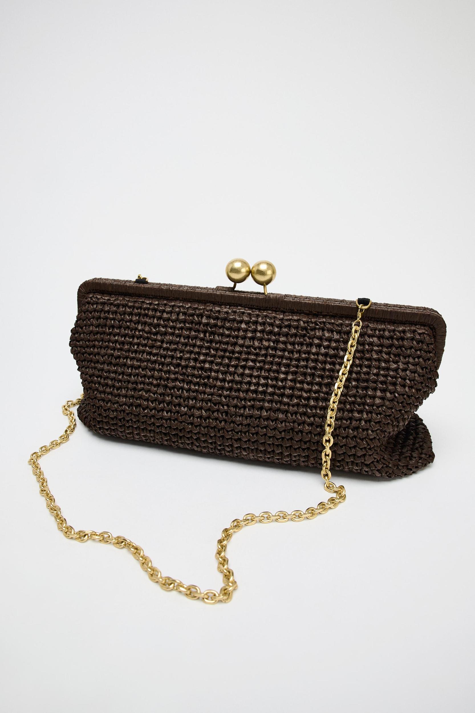 WOVEN CLUTCH BAG Product Image