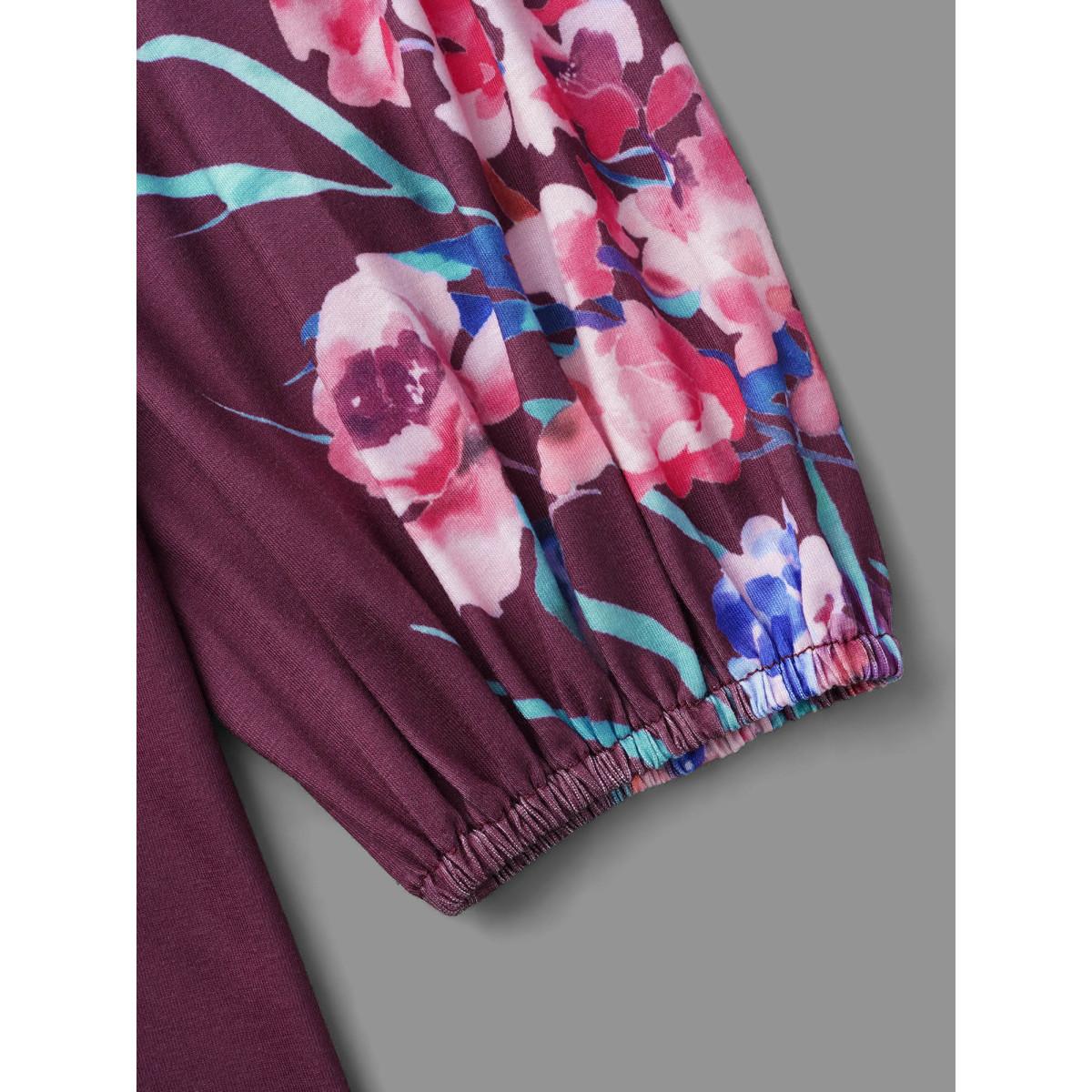 Plus Size V Neck Floral Print Stretchy T-Shirt Mauve Women Elegant Non Natural Flowers V-neck Everyday T-shirts BloomChic 10/M Product Image