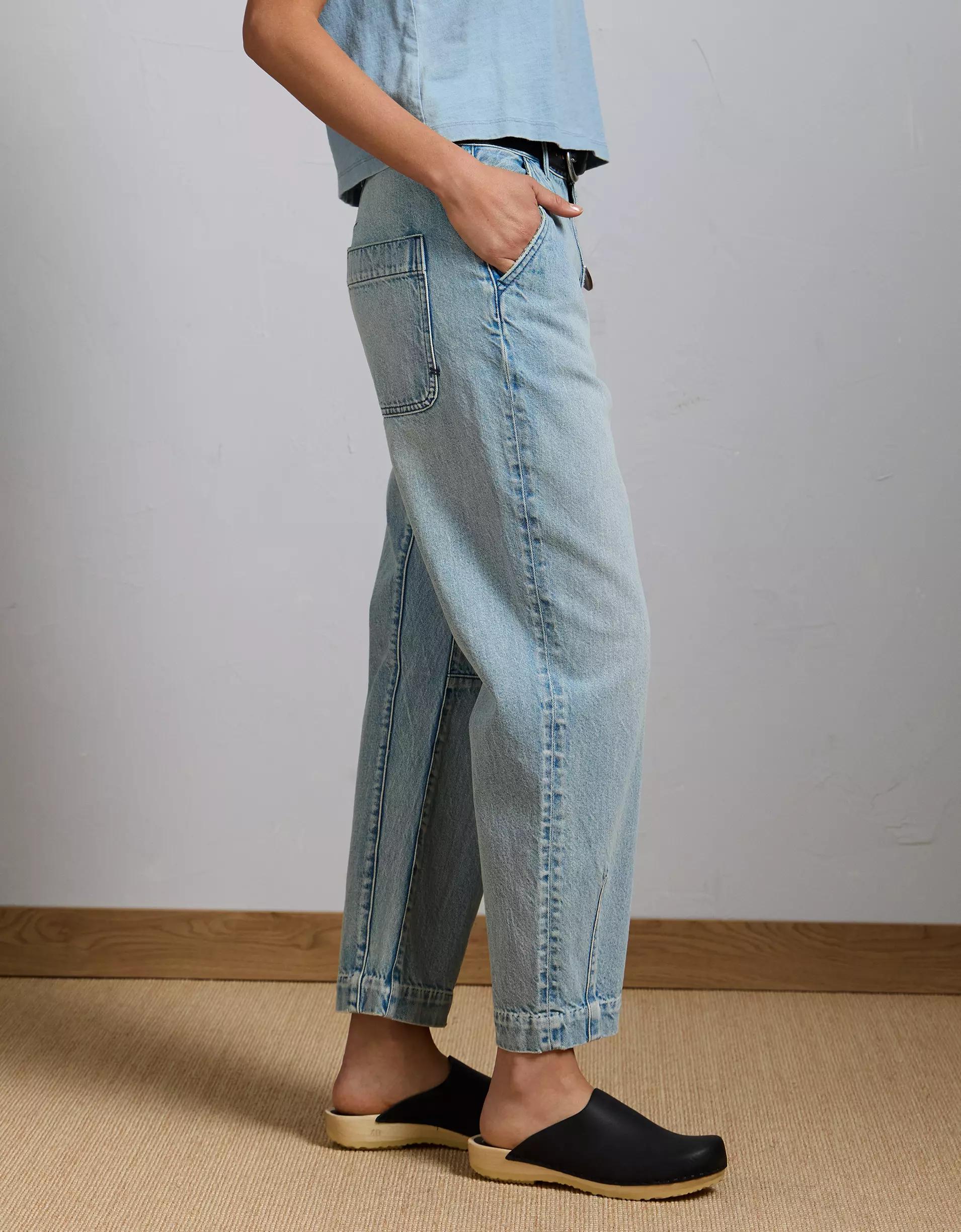 AE77 Premium Pleated Barrel Jean Product Image