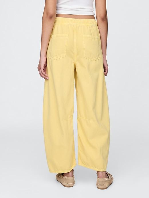 Mid Rise UltraSoft Easy Horseshoe Jeans Product Image