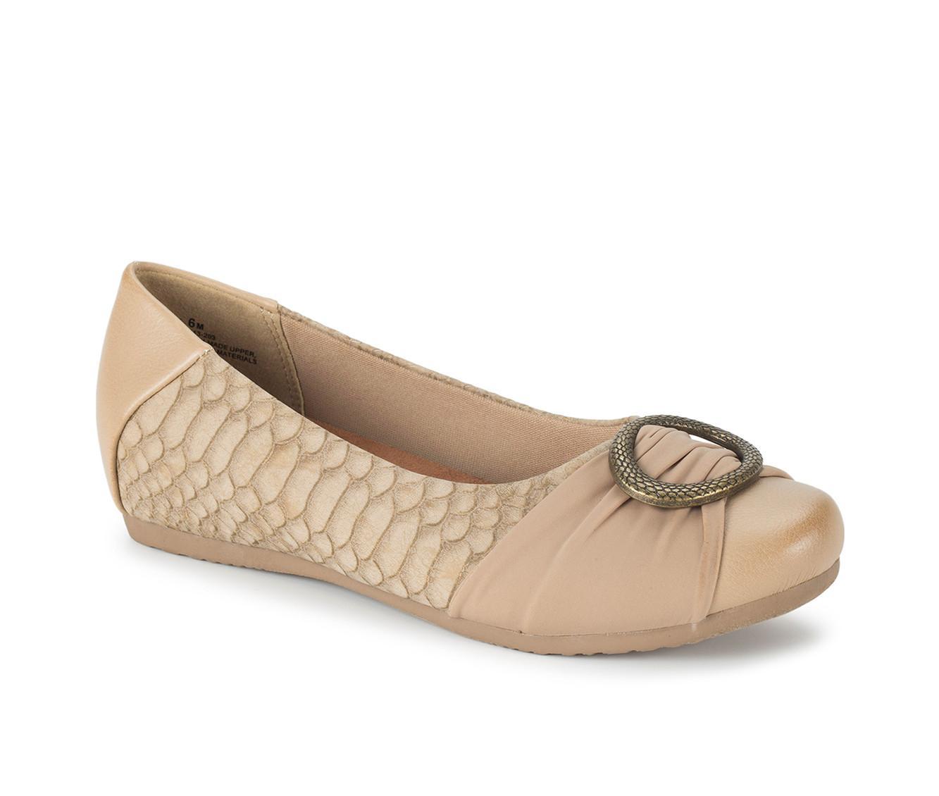Women's Baretraps Mabley Flats Product Image