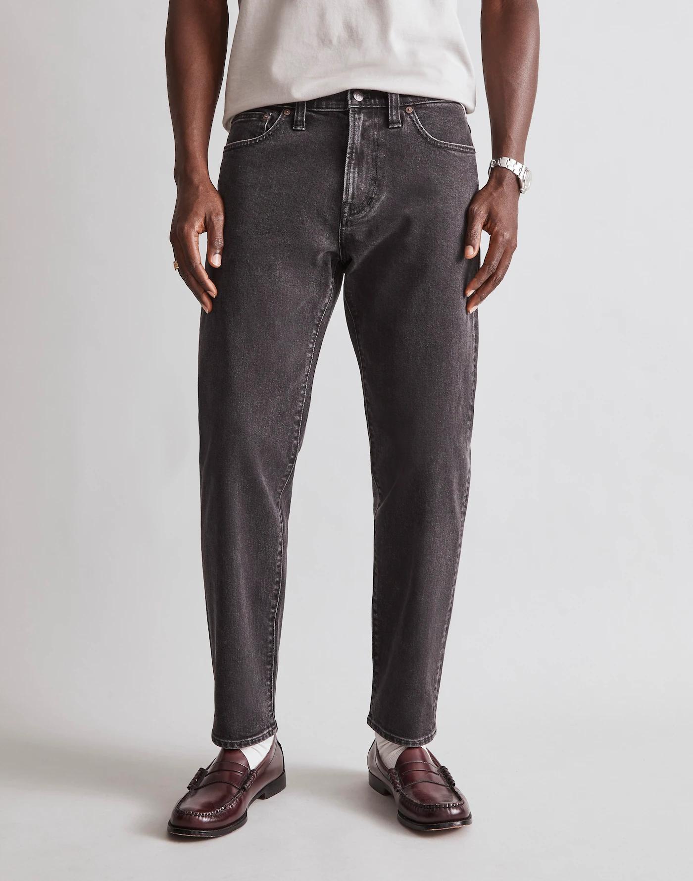 Relaxed Taper Jeans Product Image