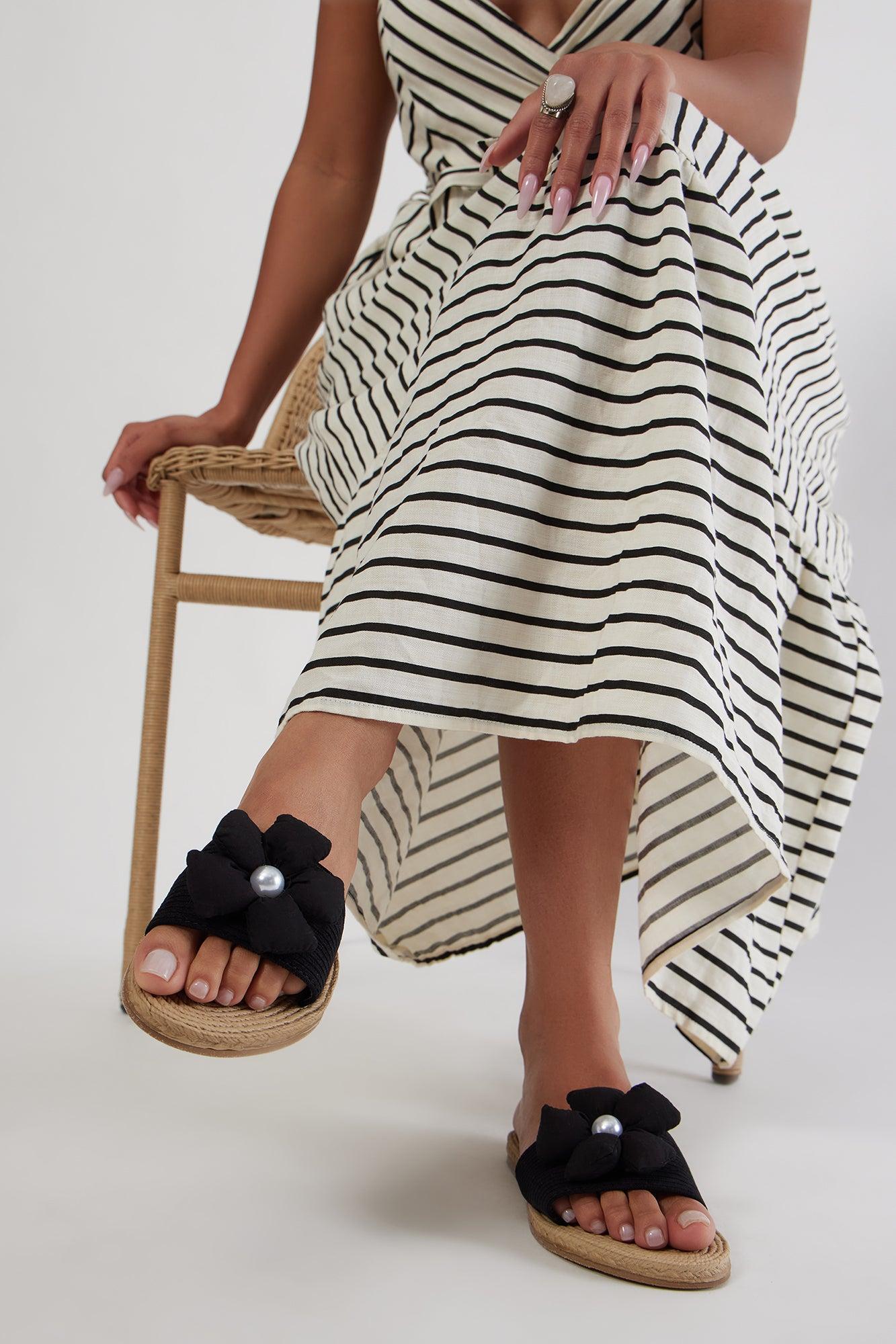 Liliette Flower Jute Sandals - Black Product Image