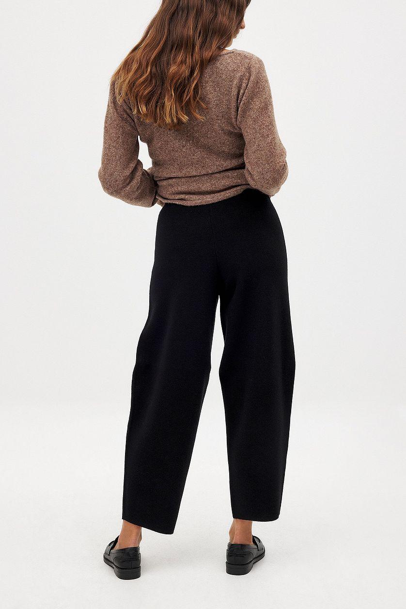 Knitted Barrel Trousers Product Image