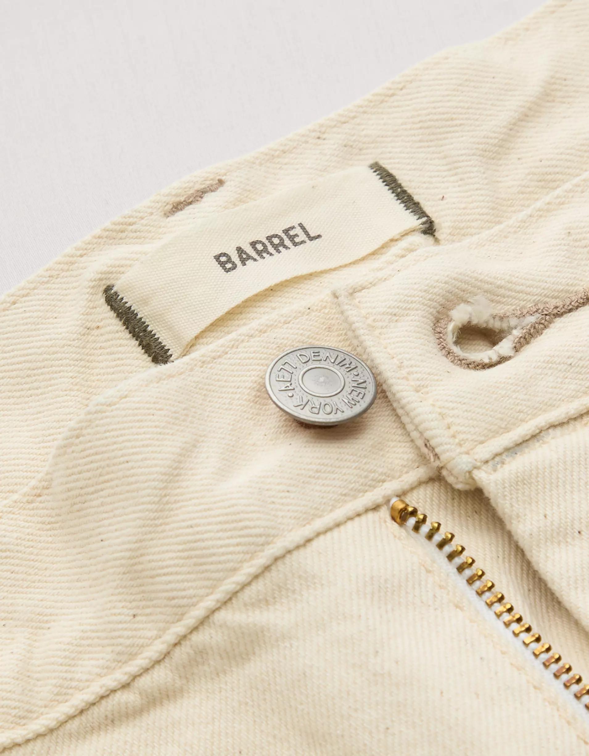 AE77 Premium Barrel Jean Product Image