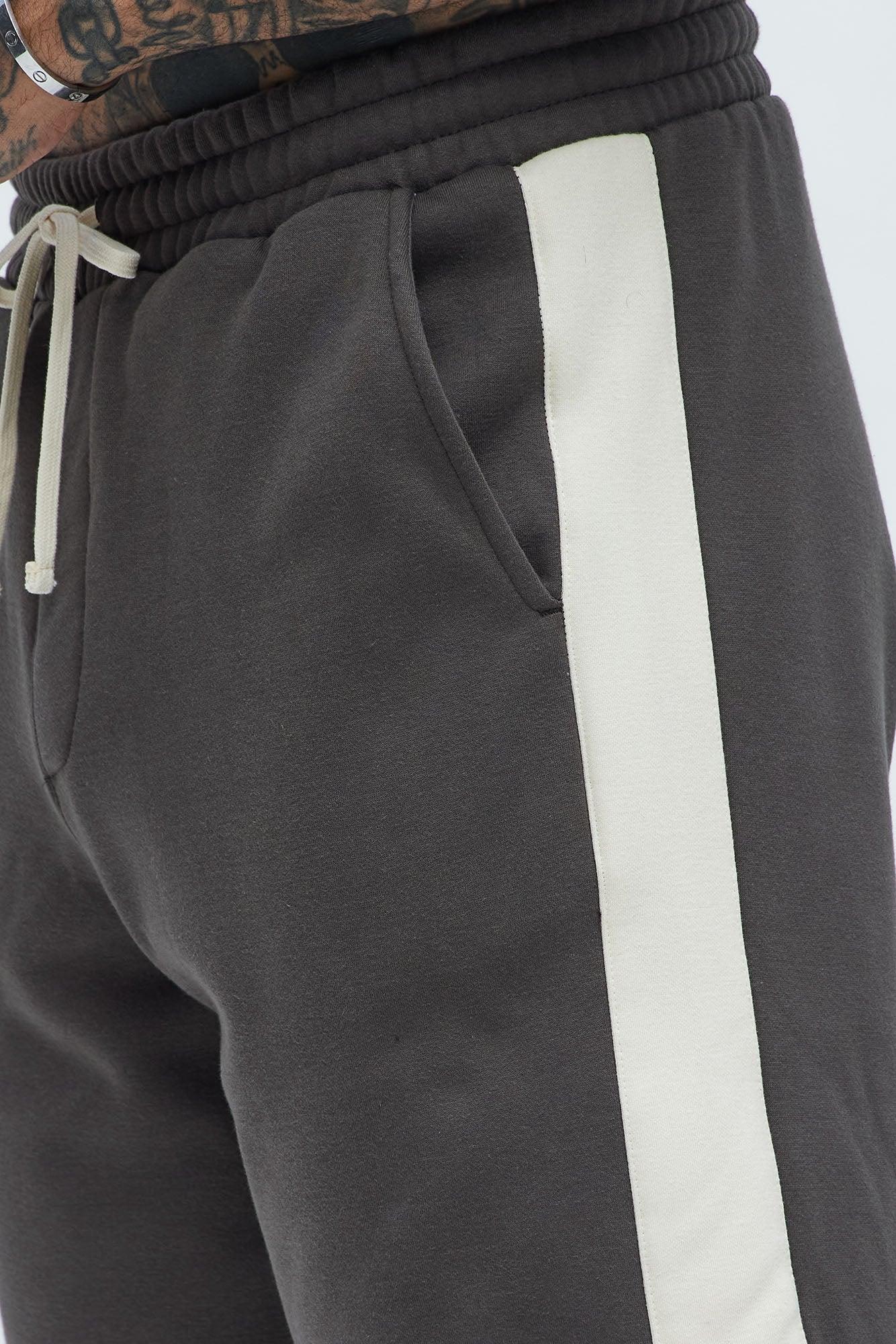 Tyson Oversized Heavyweight Striped Shorts - Olive Product Image