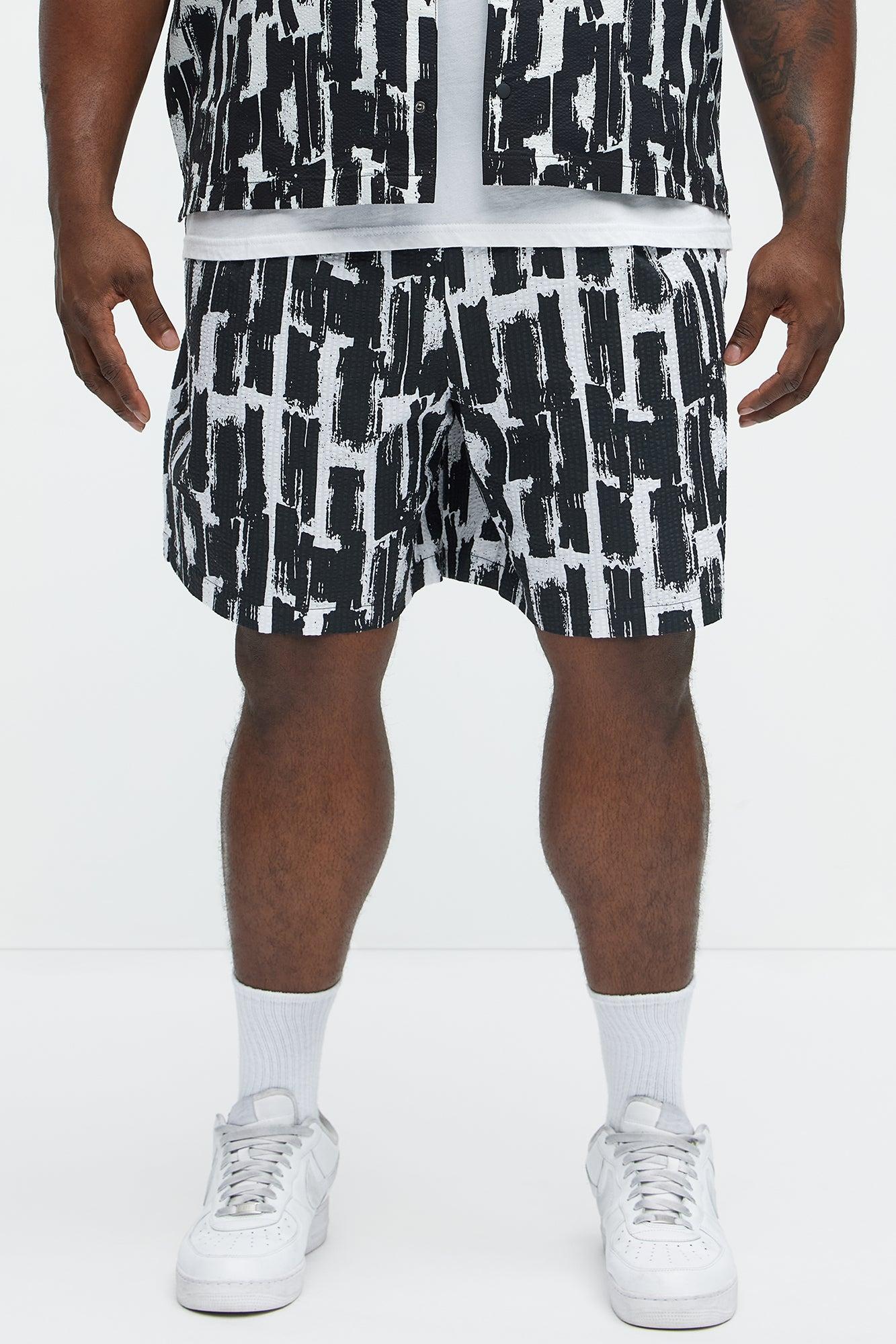Seersucker Relaxed Shorts - Black/combo Product Image