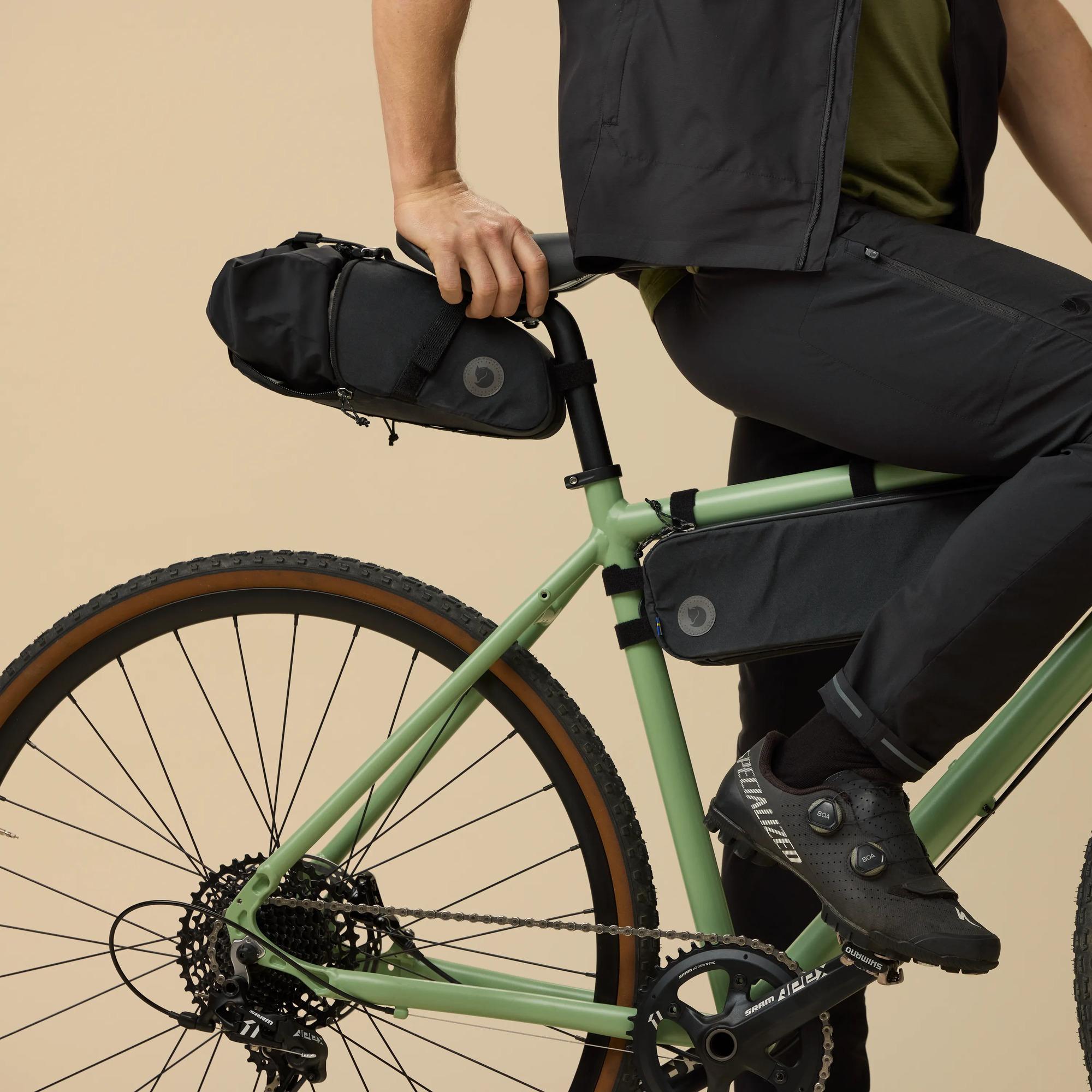 Hoja Seatbag Harness Product Image