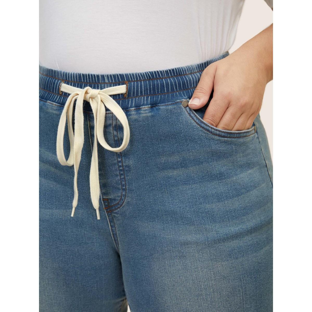 Plus Size Light Wash Drawstring Cropped Wide Leg Jeans Women Denimblue Casual Drawstring High stretch Slanted pocket Jeans BloomChic 20/2X Product Image
