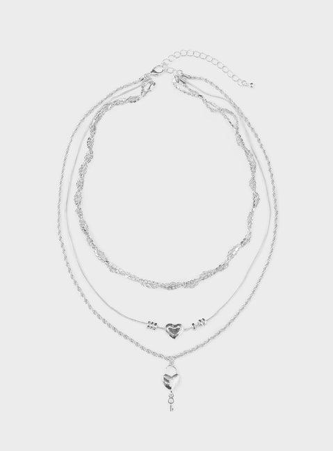 In The Moonlight Necklace Silver Product Image