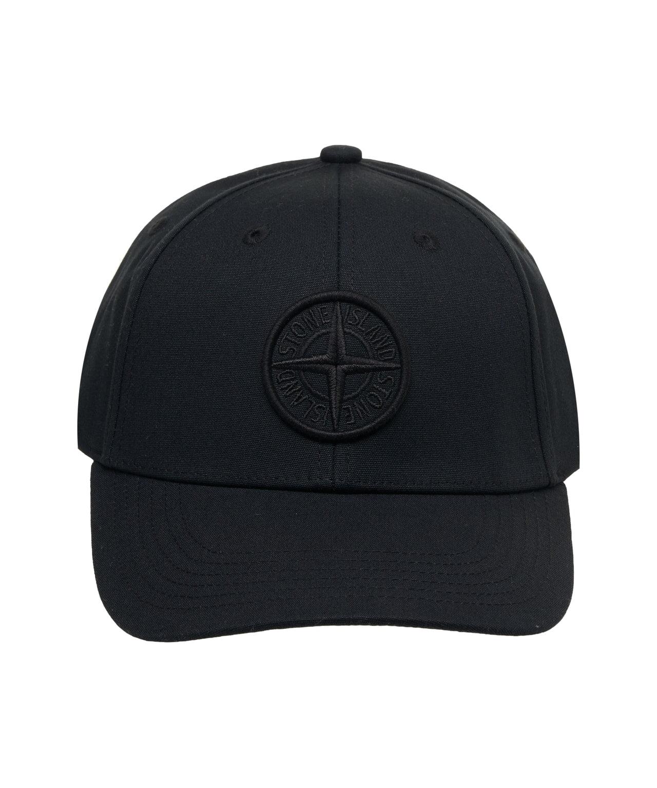 Baseball cap with logo embroidery Product Image