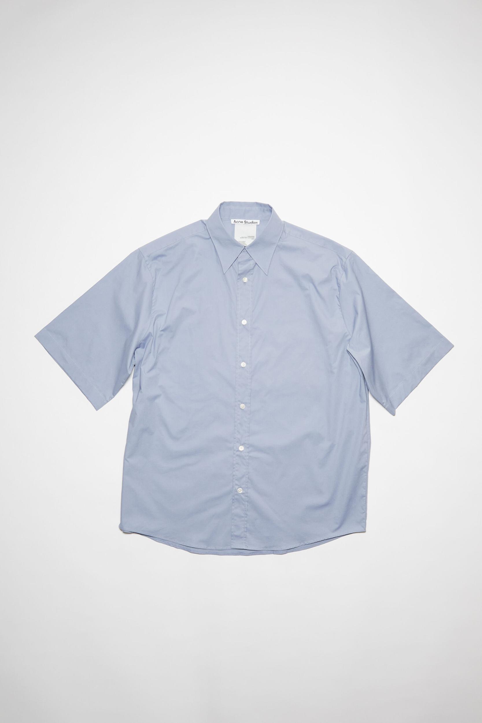 Short sleeve button-up Product Image