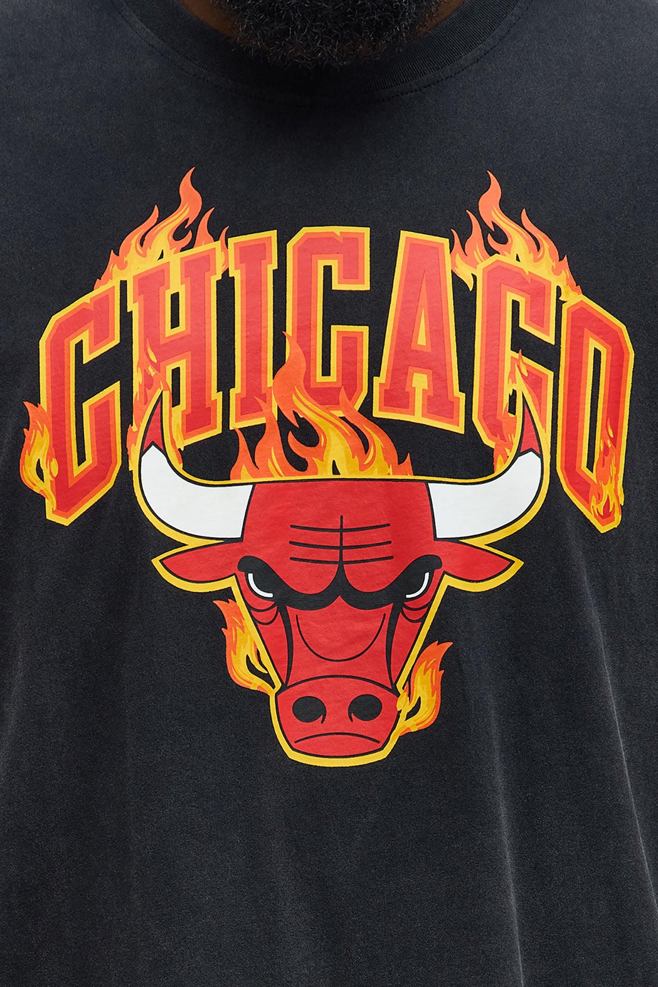 Bulls Slam Jam Oversized Short Sleeve Tee - Black Product Image