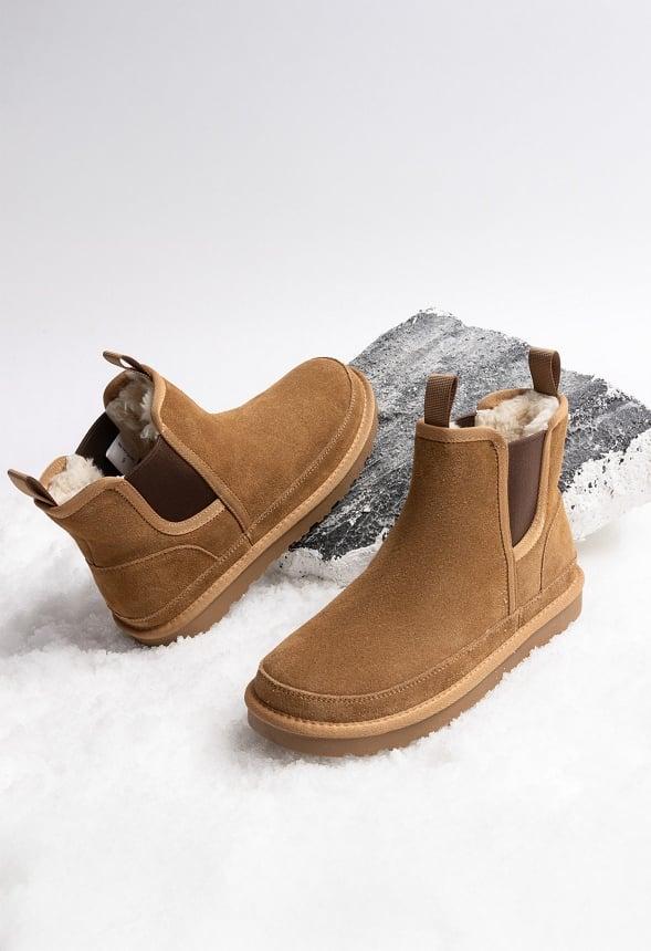 Men's Pull-On Chelsea Snow Boots Product Image
