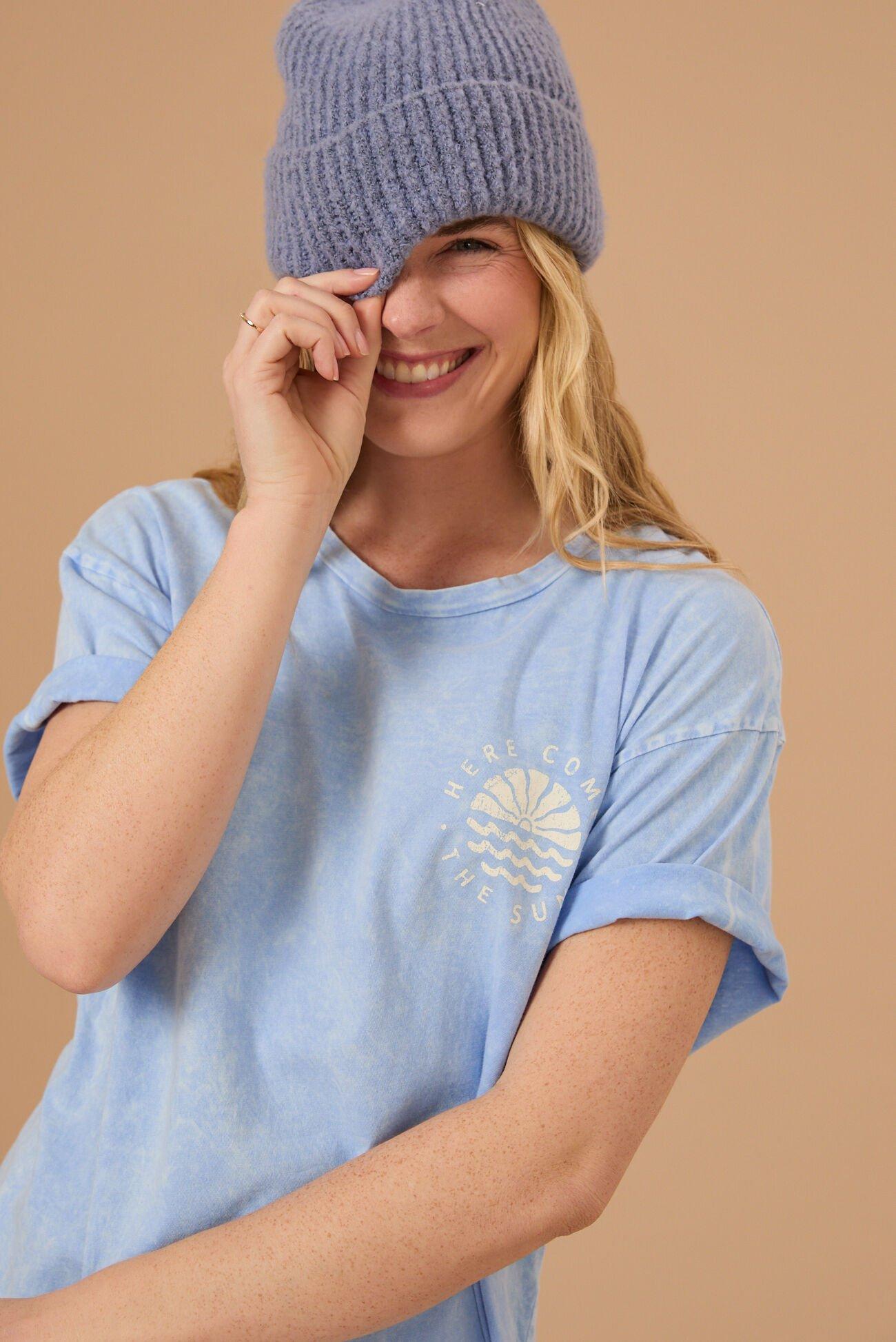 Here Comes The Sun Graphic Tee Product Image