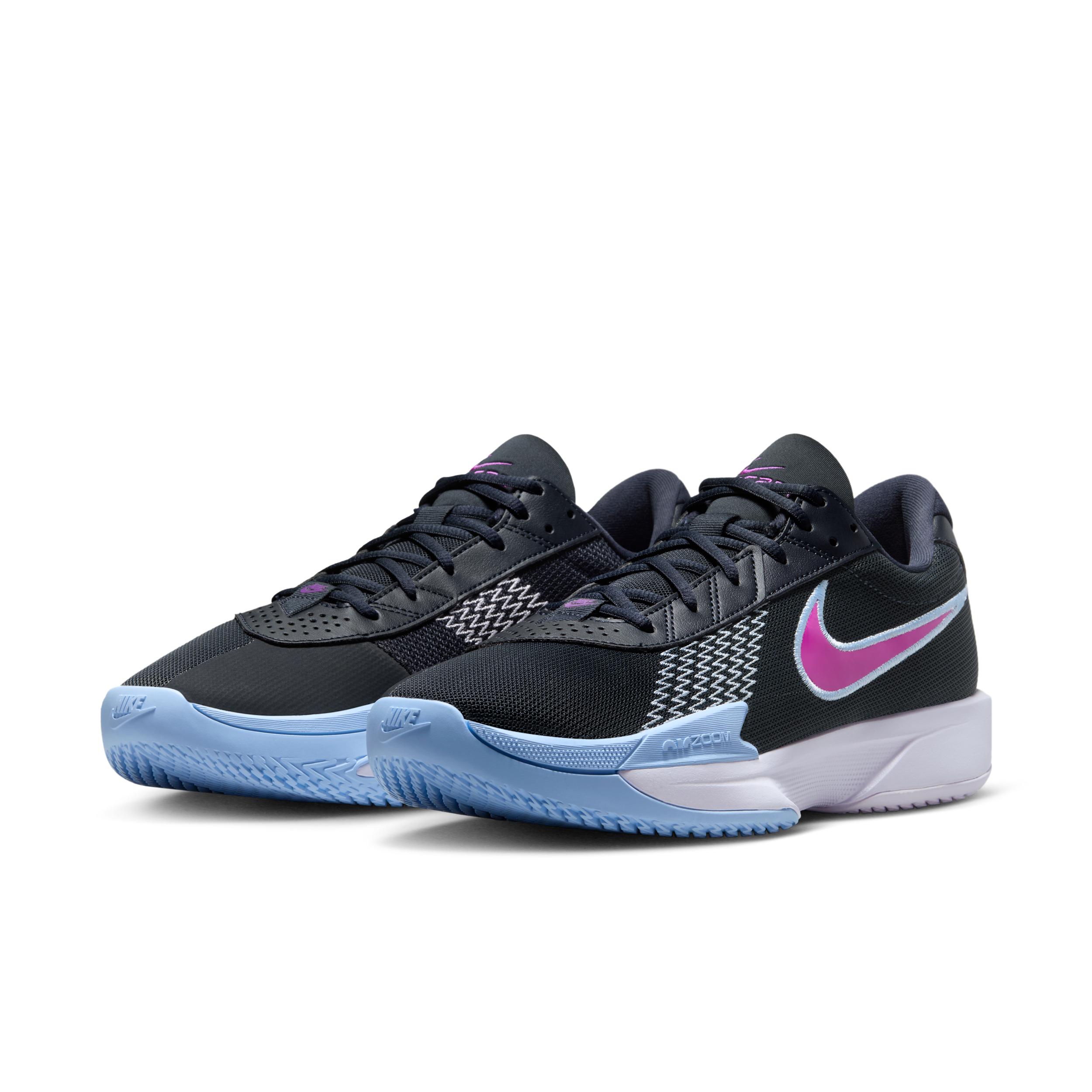 Nike Men's G.T. Cut Academy Basketball Shoes Product Image