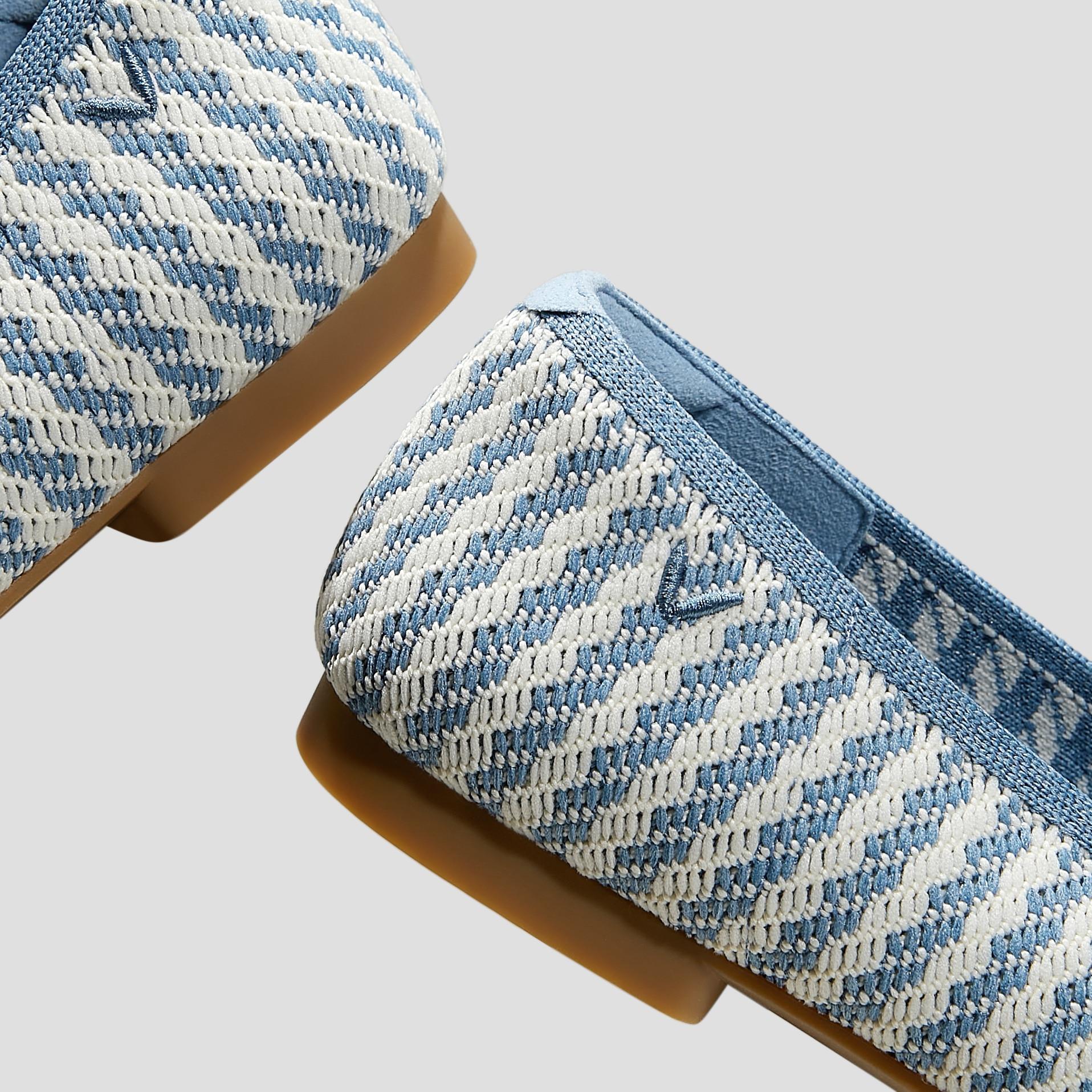 Square-Toe V-Cut Flats (Margot 2.0) Product Image