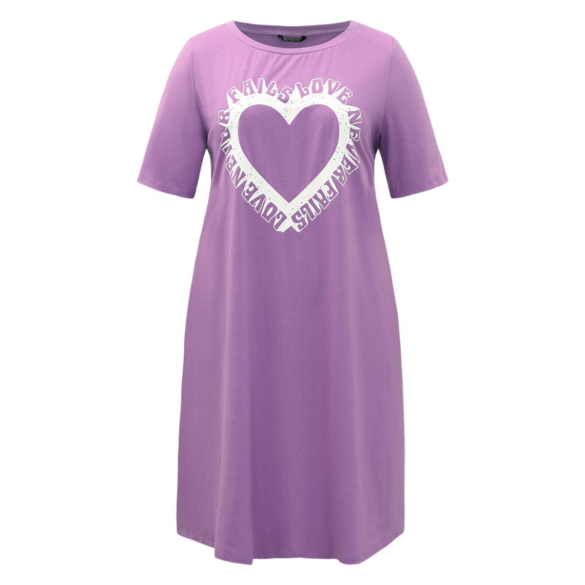 Plus Size Supersoft Essentials Heart Print Pocket Crew Neck Dress Lilac Women Casual Printed Curvy Midi Dress BloomChic 28/5X Product Image