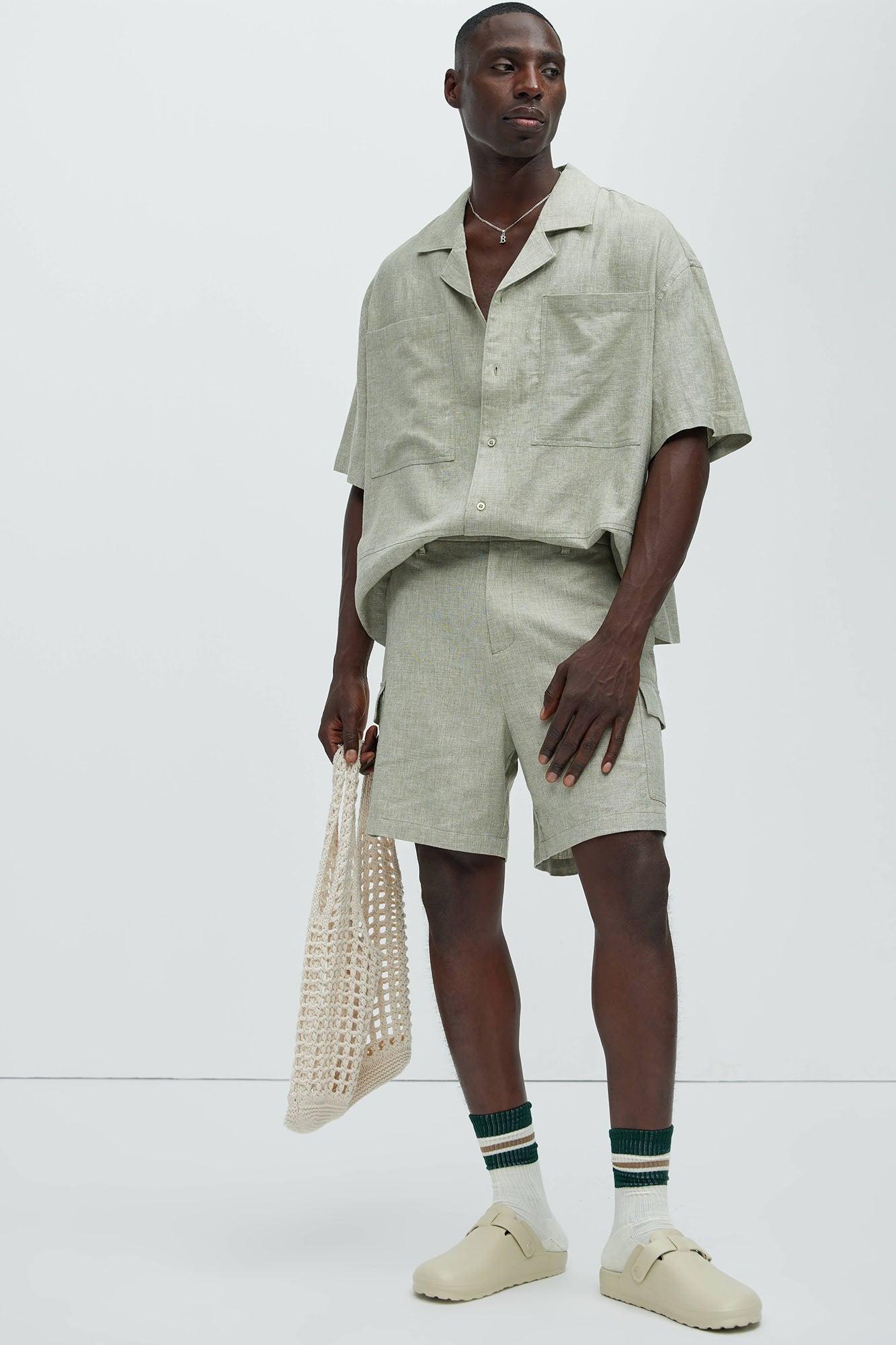 Bahamas Linen Cuban Boxy Shirt - Green Product Image