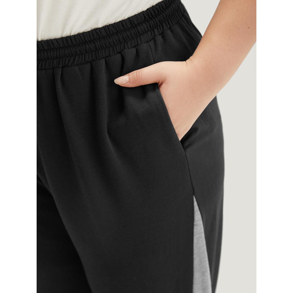 Patchwork Contrast Drawstring Sweatpant Black Plus Size Women Casual Dailywear Contrast 22-24/3X Bloomchic Product Image