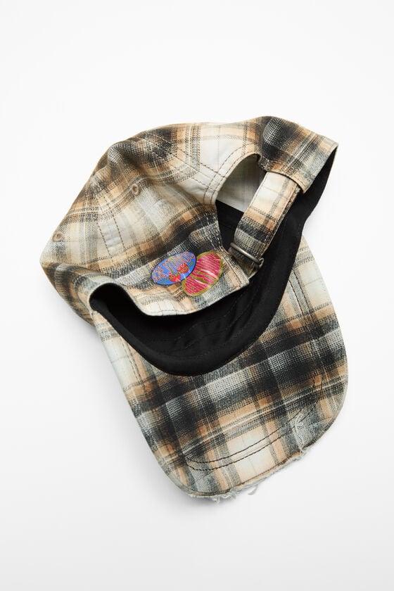 Distressed cap Product Image