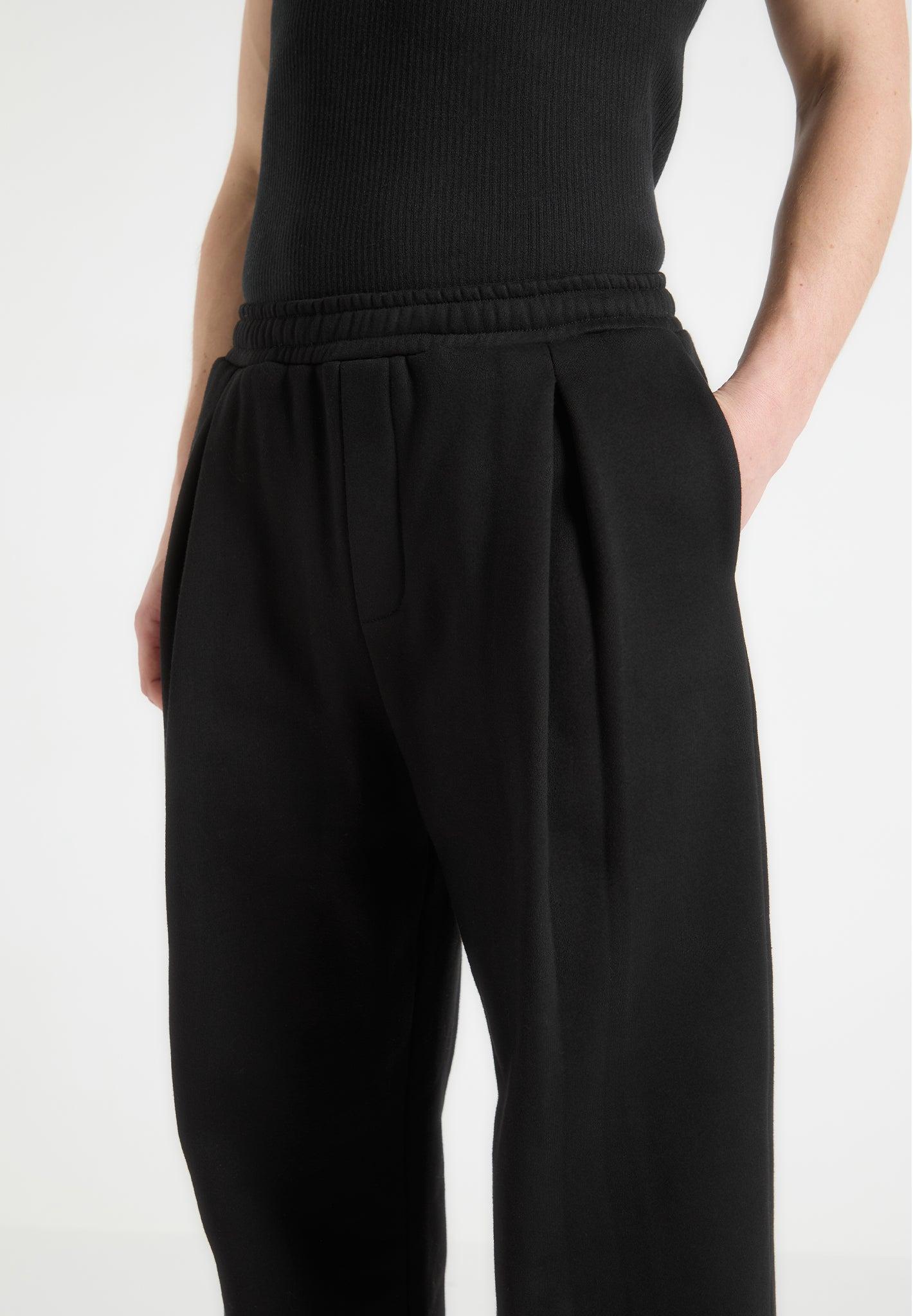 Cyril - Box Pleated Relaxed Jogger - Black Male Product Image