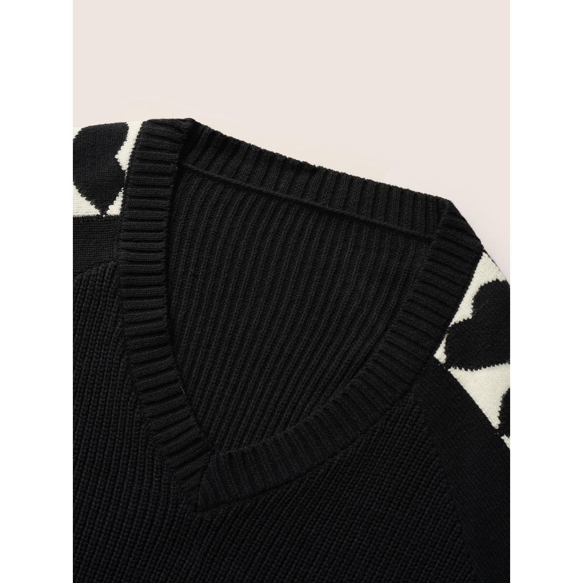 Plus Size Supersoft Essentials Heart Patchwork V Neck Raglan Sleeve Pullover Black Women Casual Loose Long Sleeve V-neck Dailywear Pullovers BloomChic 14-16/1X Product Image