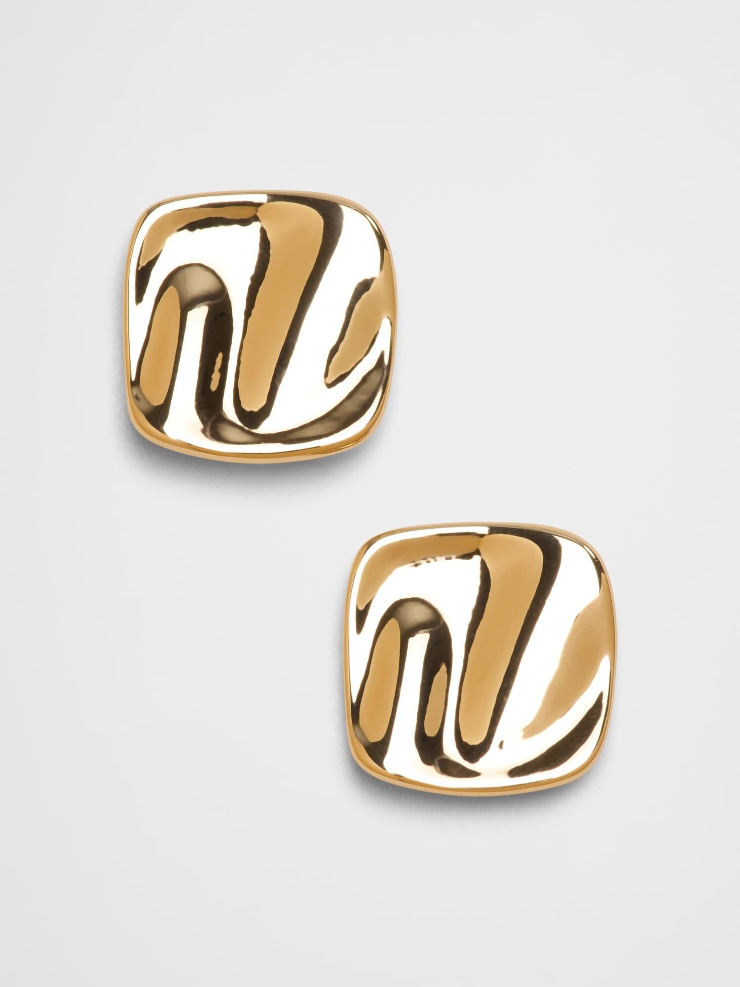 Hammered Square Stud Earrings Product Image