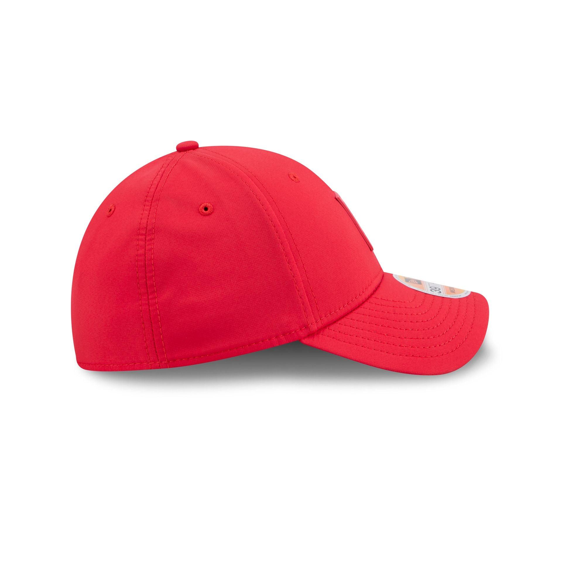 Kansas City Chiefs 2025 Sideline Hot Weather 39THIRTY Stretch Fit Hat Male Product Image