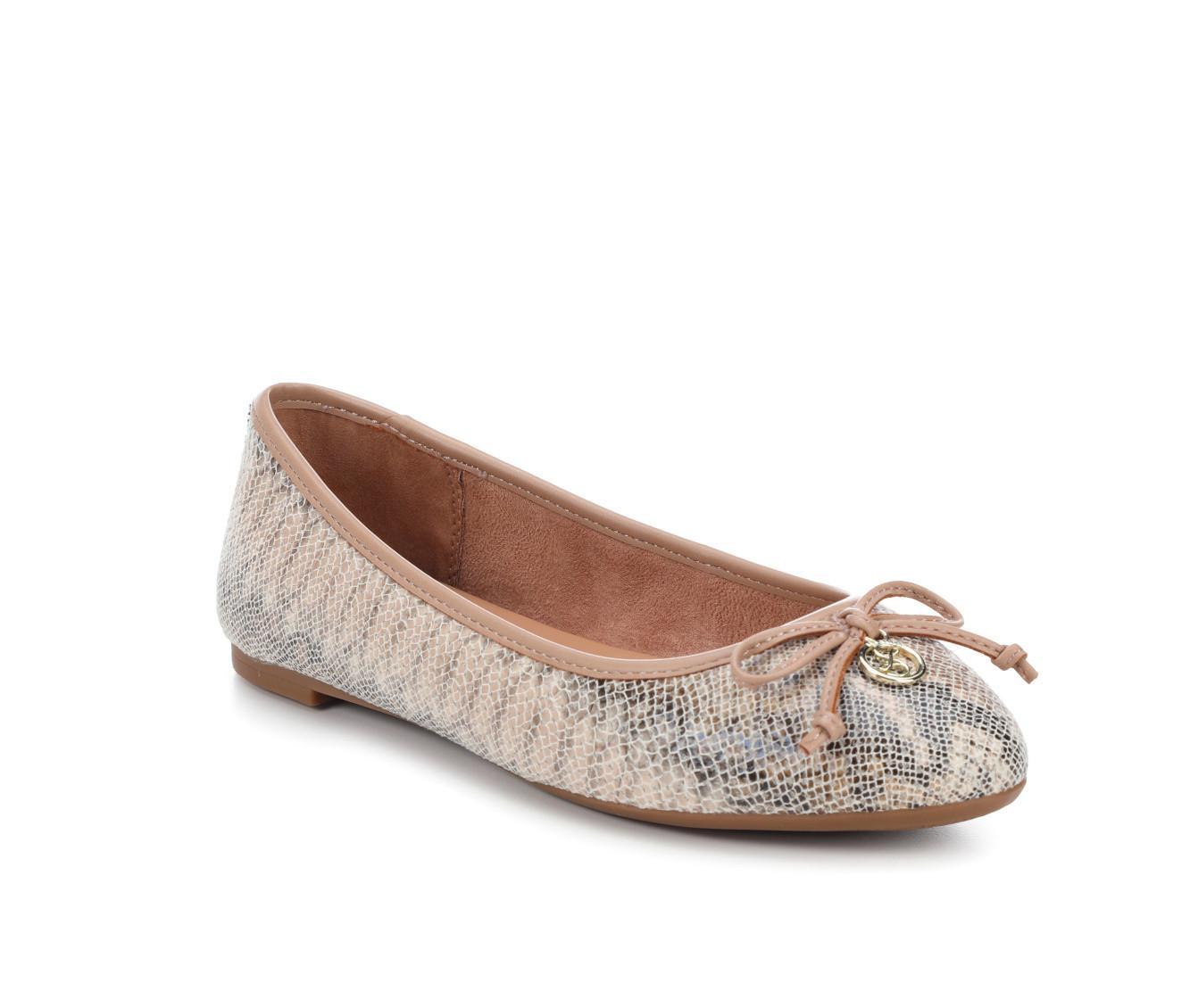 Women's Sam & Libby Callan Flats Product Image