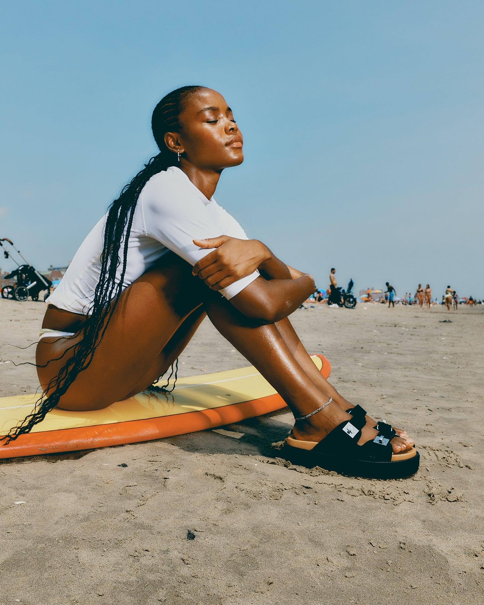 BIGSCHMONA BLACK/BLACK SUEDE Female Product Image