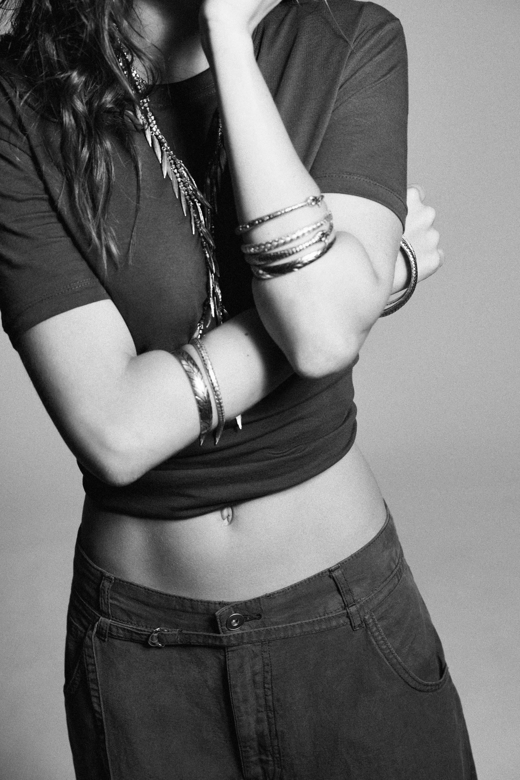 5-PACK OF SNAKE BRACELETS Product Image