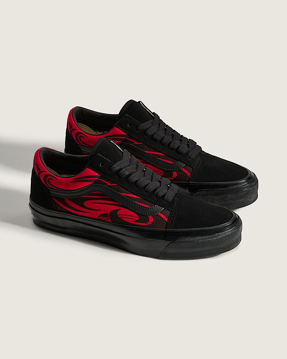 Premium Old Skool Shoe in Black / Red| Vans US Product Image