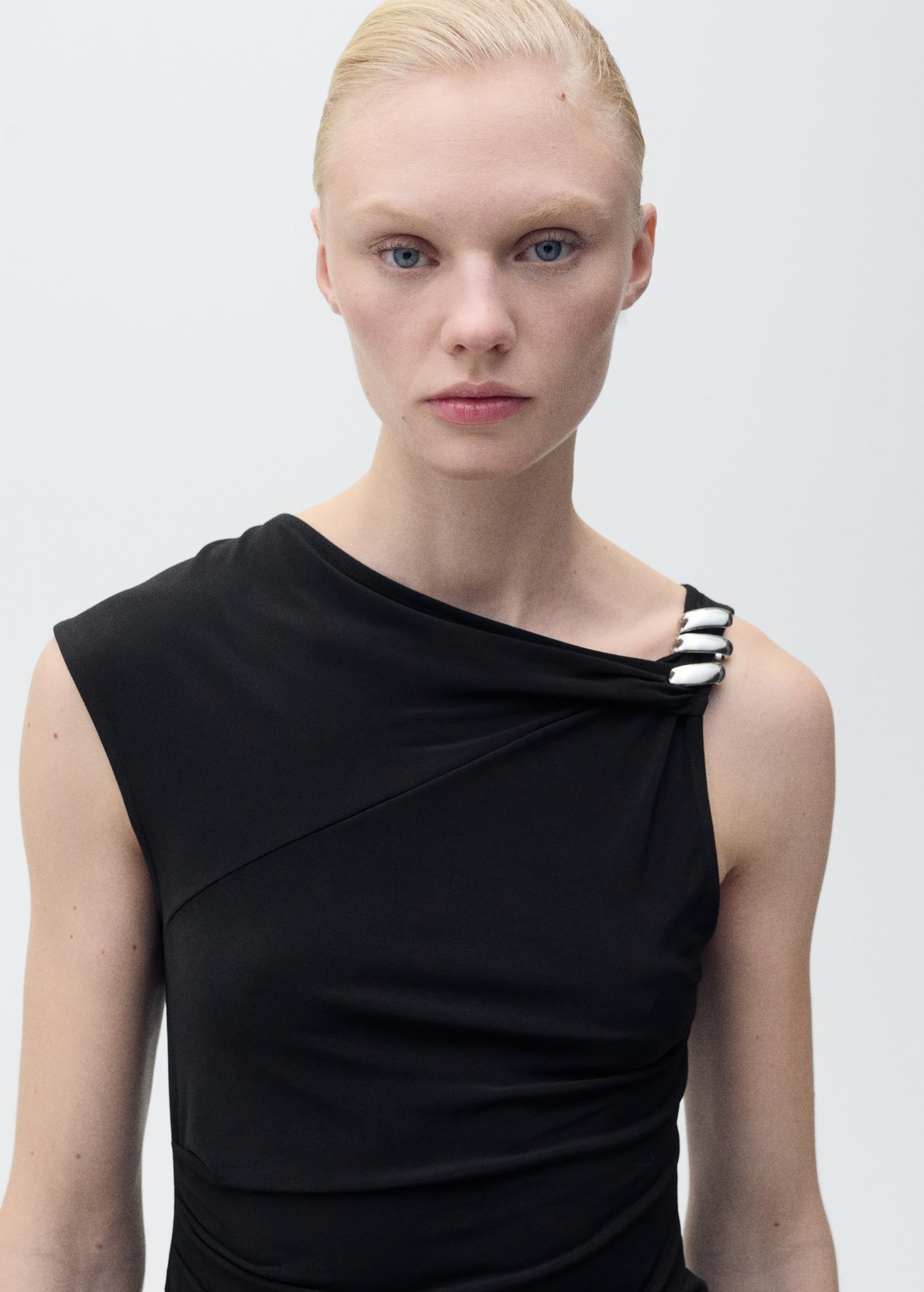 Asymmetrical top with metallic appliqué - Women | MANGO USA Product Image