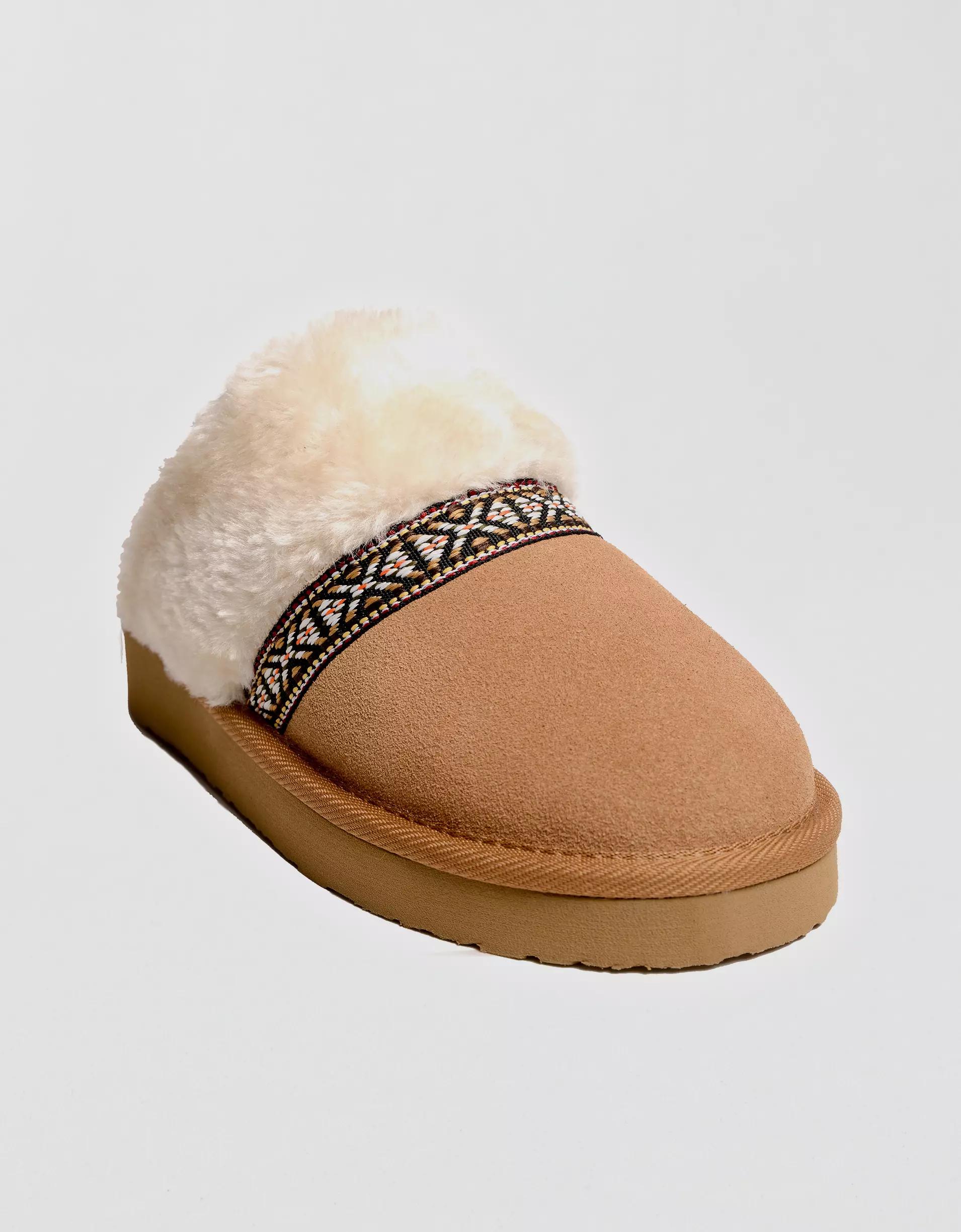 Minnetonka Corie Slipper Product Image