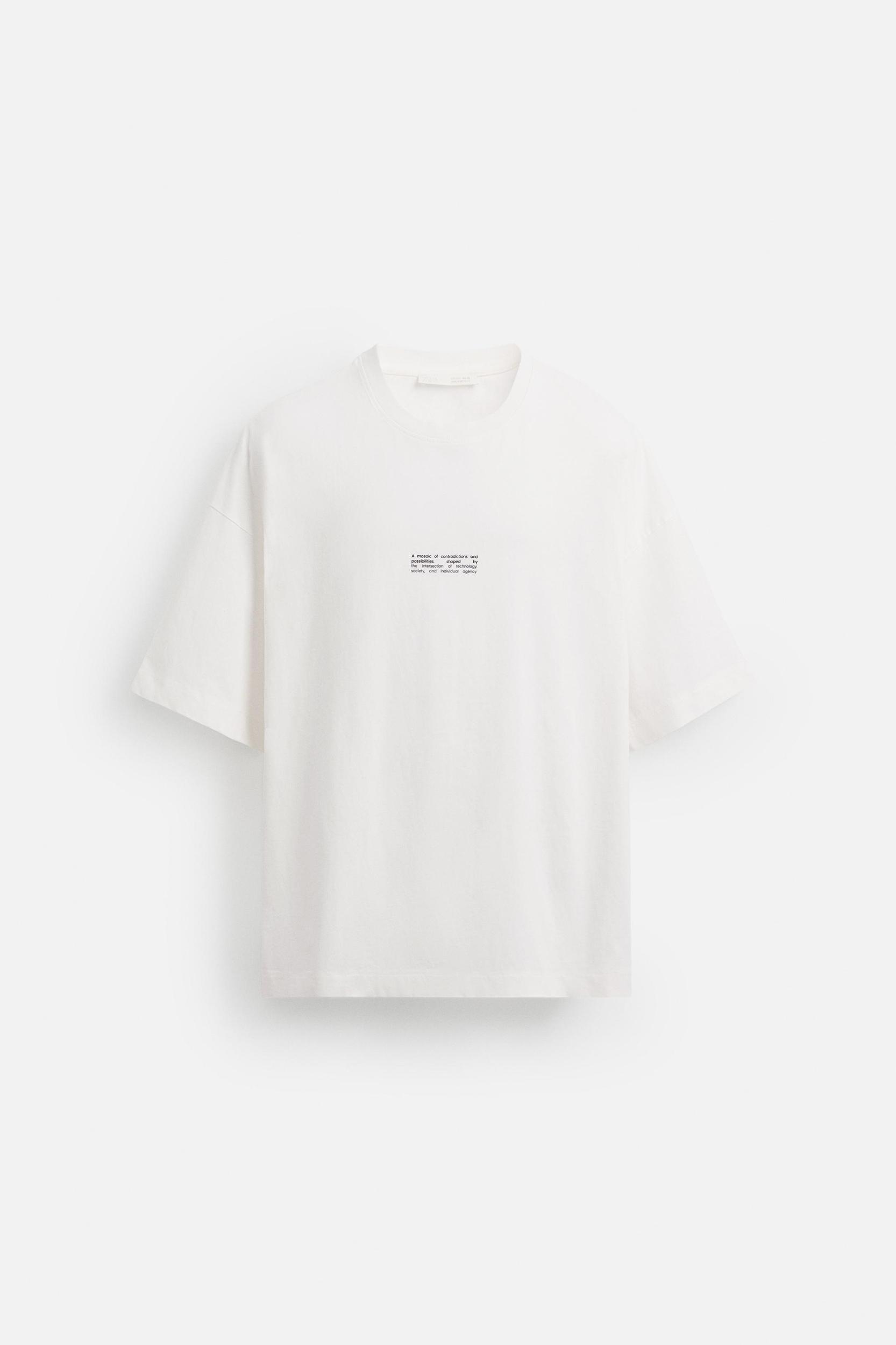 GRAPHIC PRINT T-SHIRT Product Image