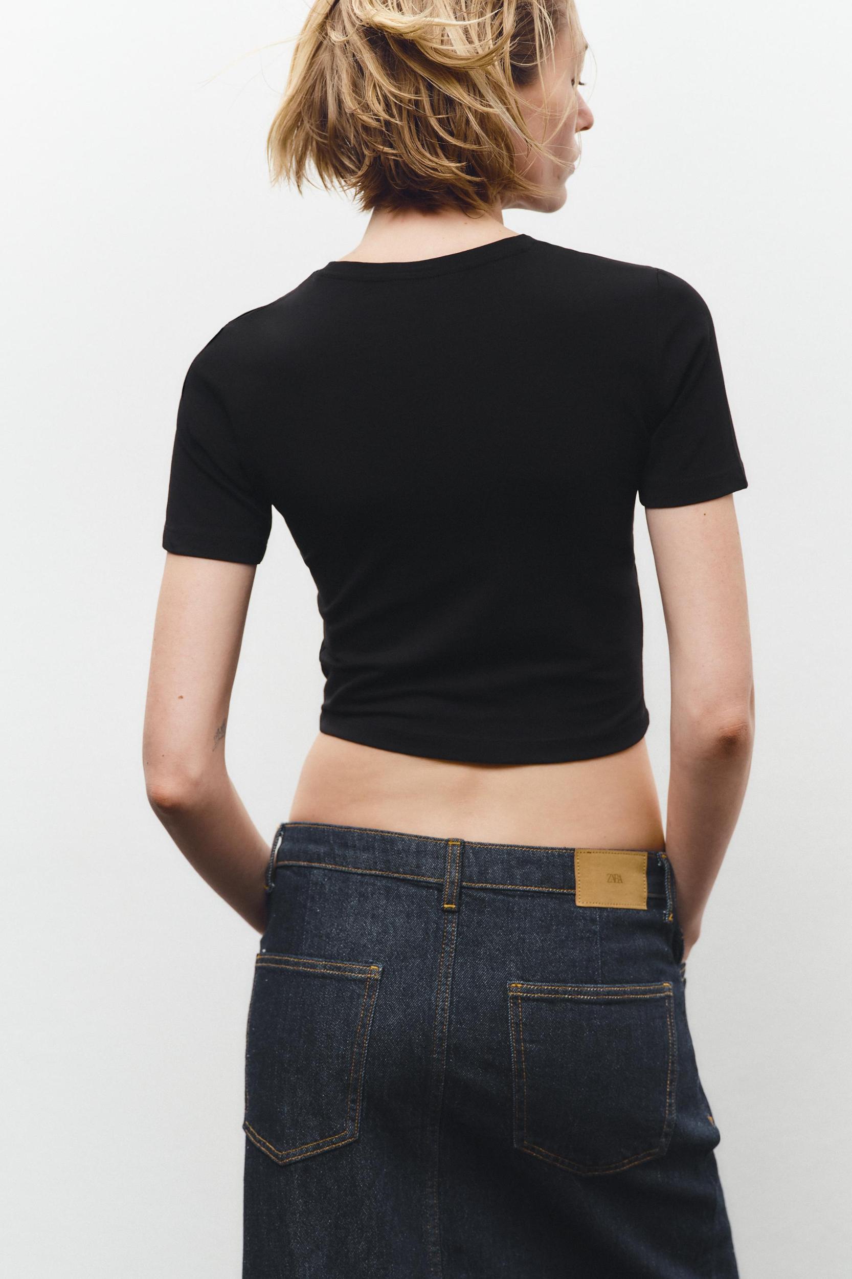 CROPPED STRETCH T-SHIRT Product Image