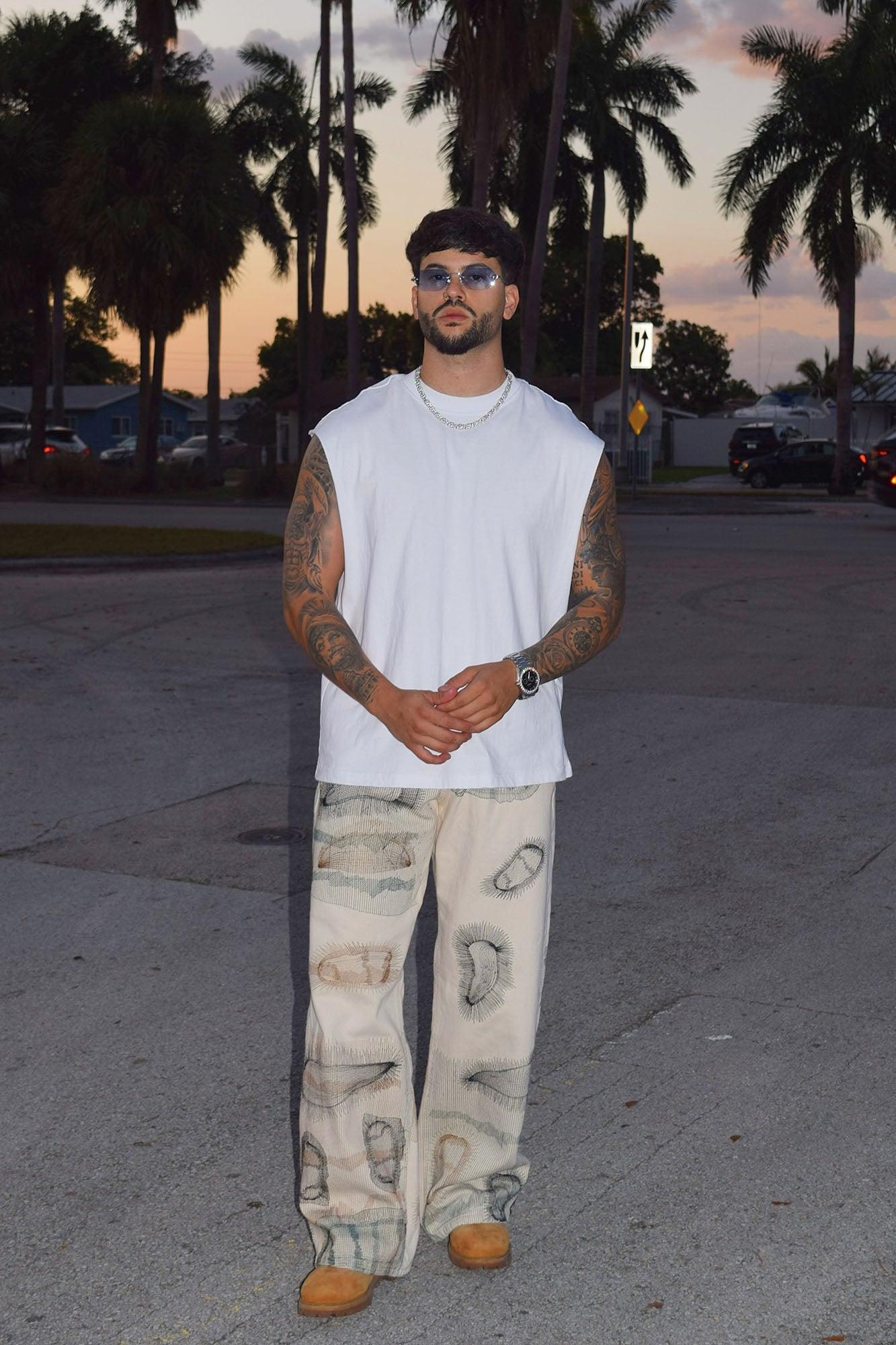 Relaxed Heavyweight Muscle Tee - White Product Image