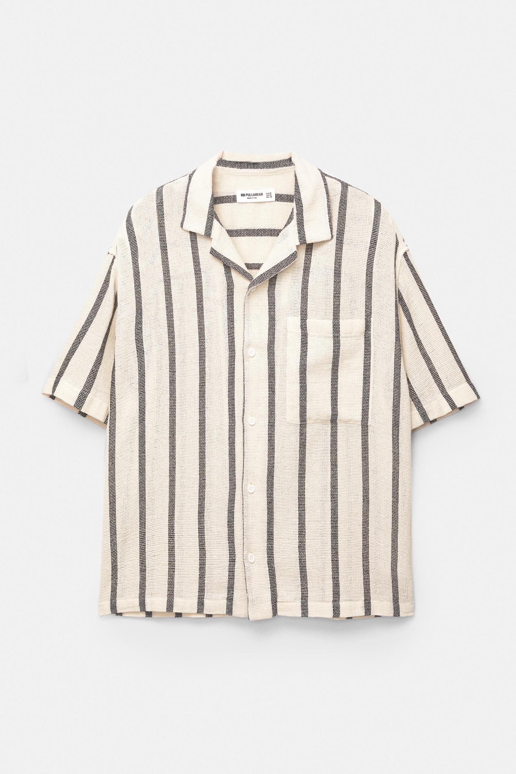 Striped short sleeve shirt Product Image