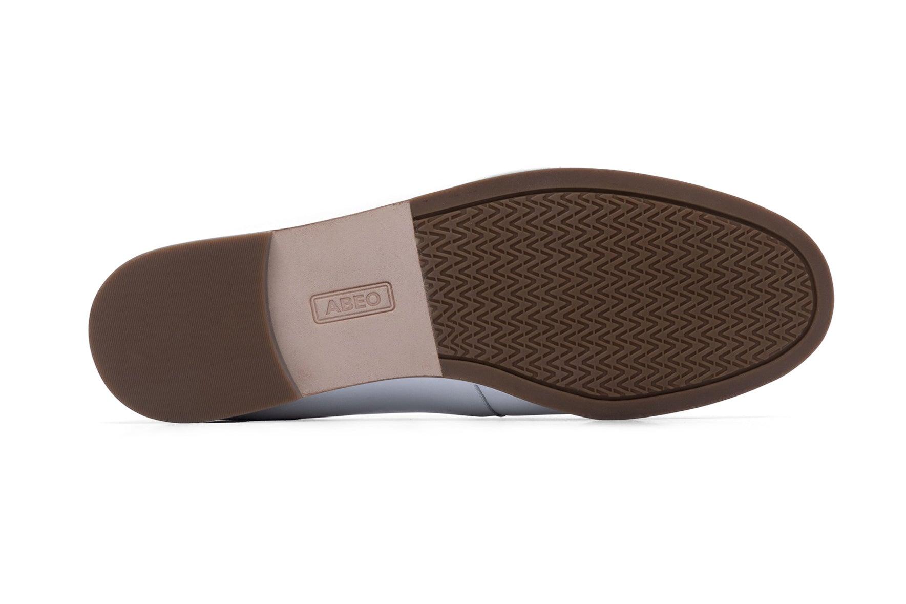 Strada Loafer Female Product Image