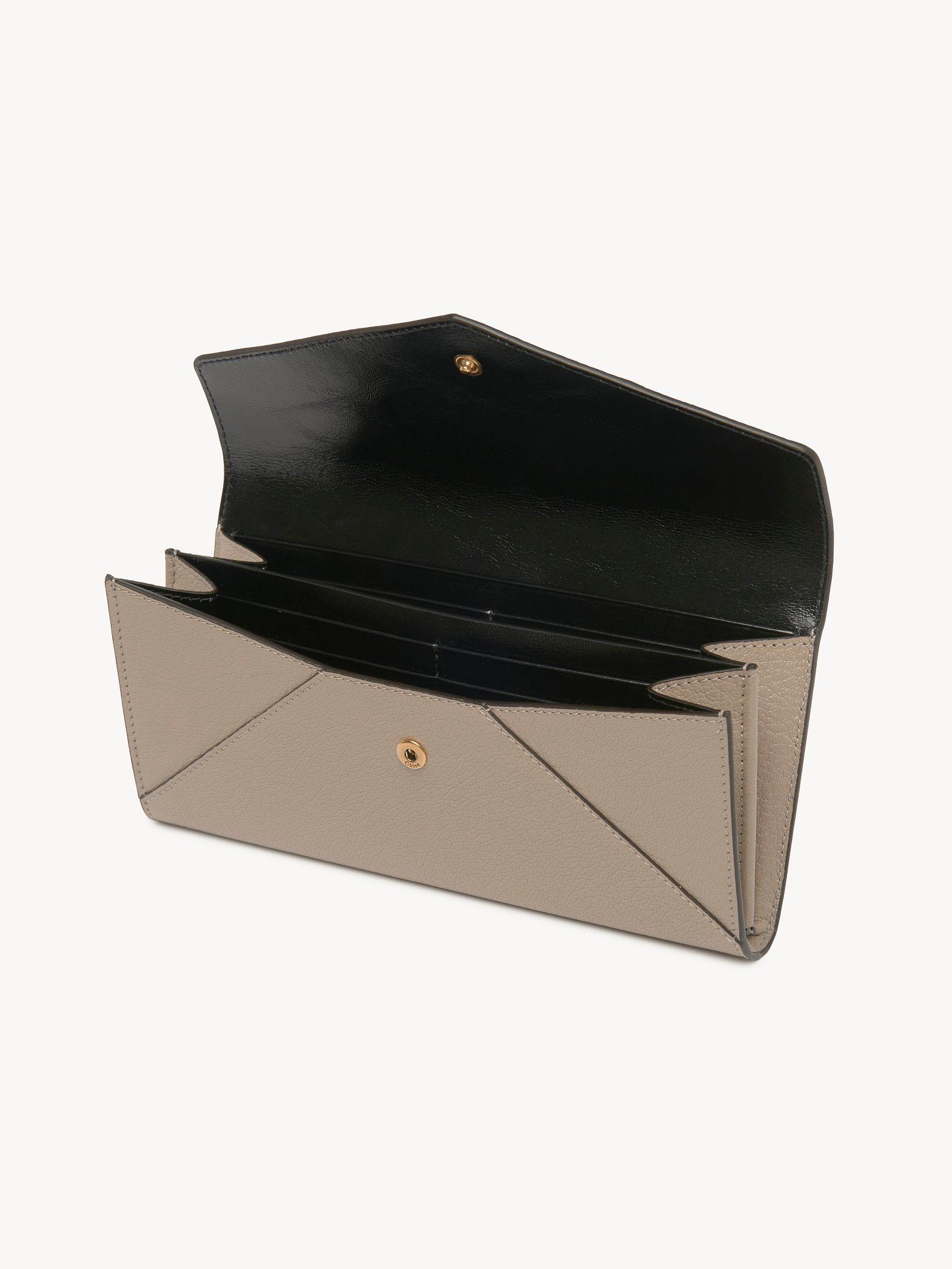 Envelope long wallet with flap in grained leather Product Image