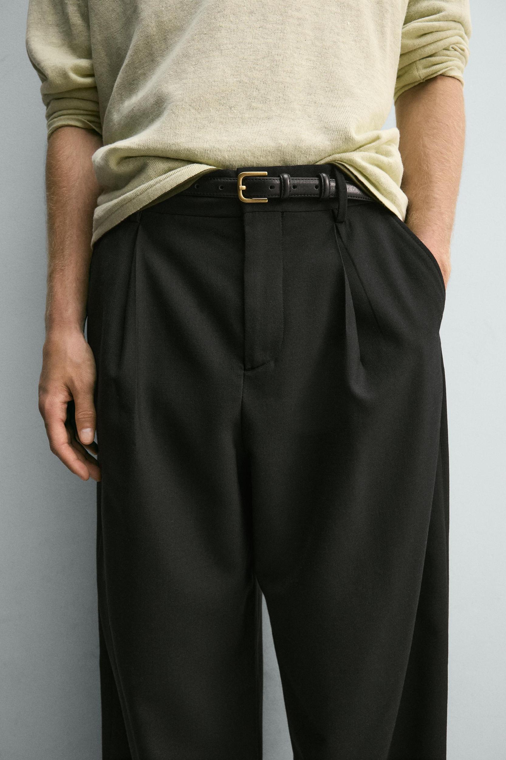 RELAXED FIT PLEATED PANTS Product Image