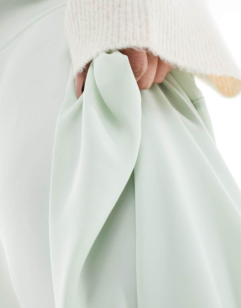 ASOS DESIGN Curve volume maxi skirt in sage Product Image