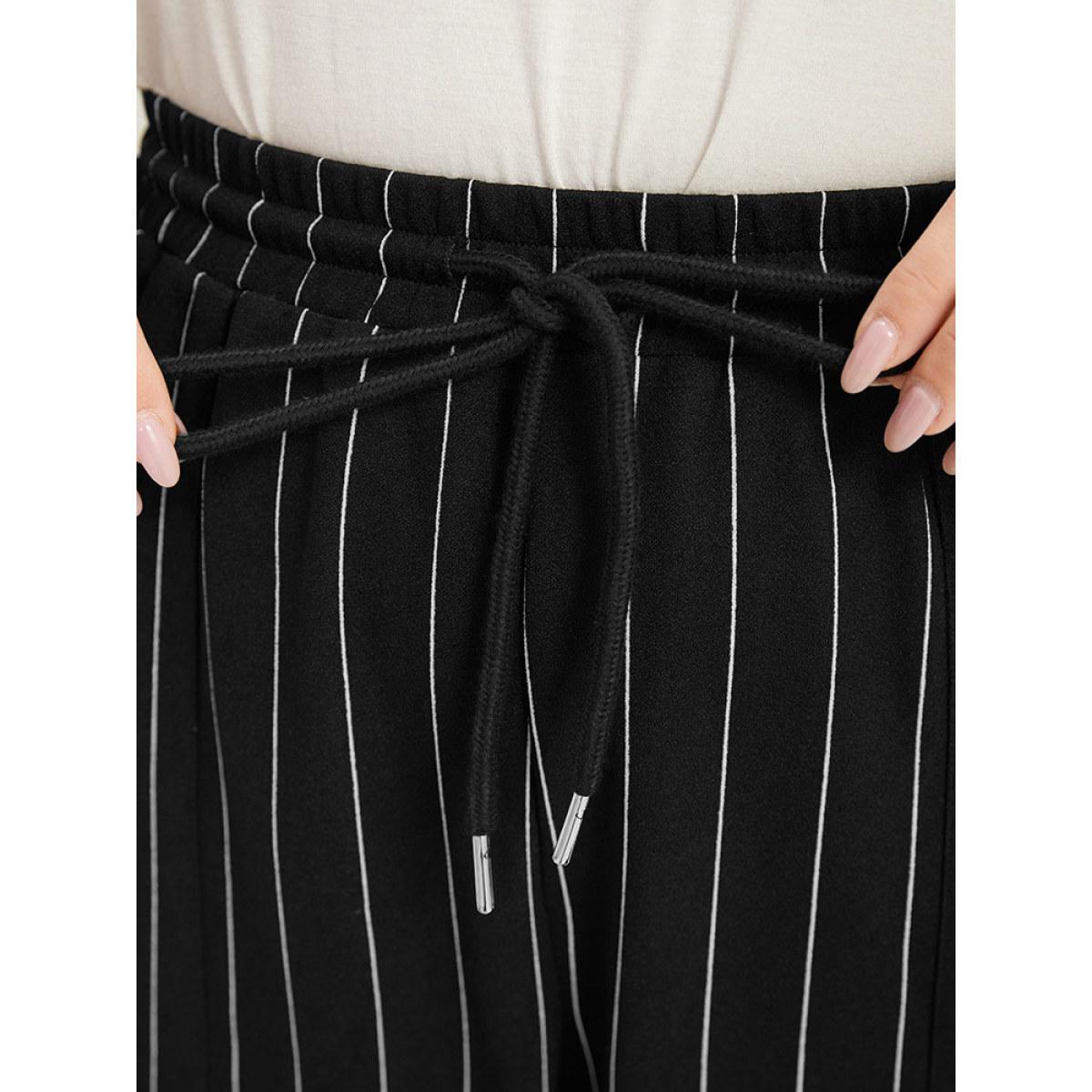 Plus Size Striped Elastic Waist Pocket Drawstring Sweatpants Women Black Casual High Rise Dailywear Pants BloomChic 28/5X Product Image