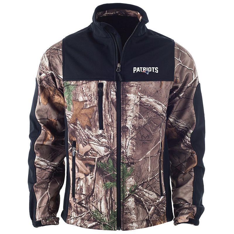 Men's Dunbrooke Realtree Camo/Black Los Angeles Chargers Circle Hunter Softshell Full-Zip Jacket,  Product Image