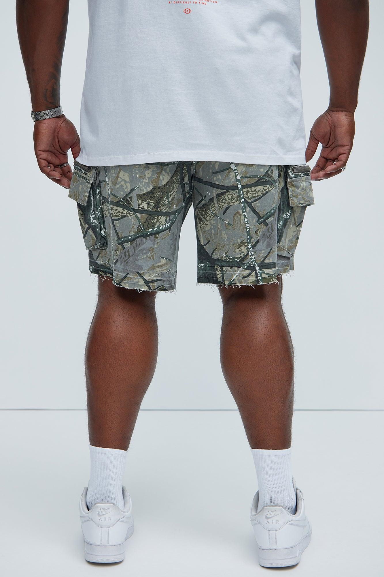 Deylen Cargo Relaxed Shorts - Camouflage Product Image