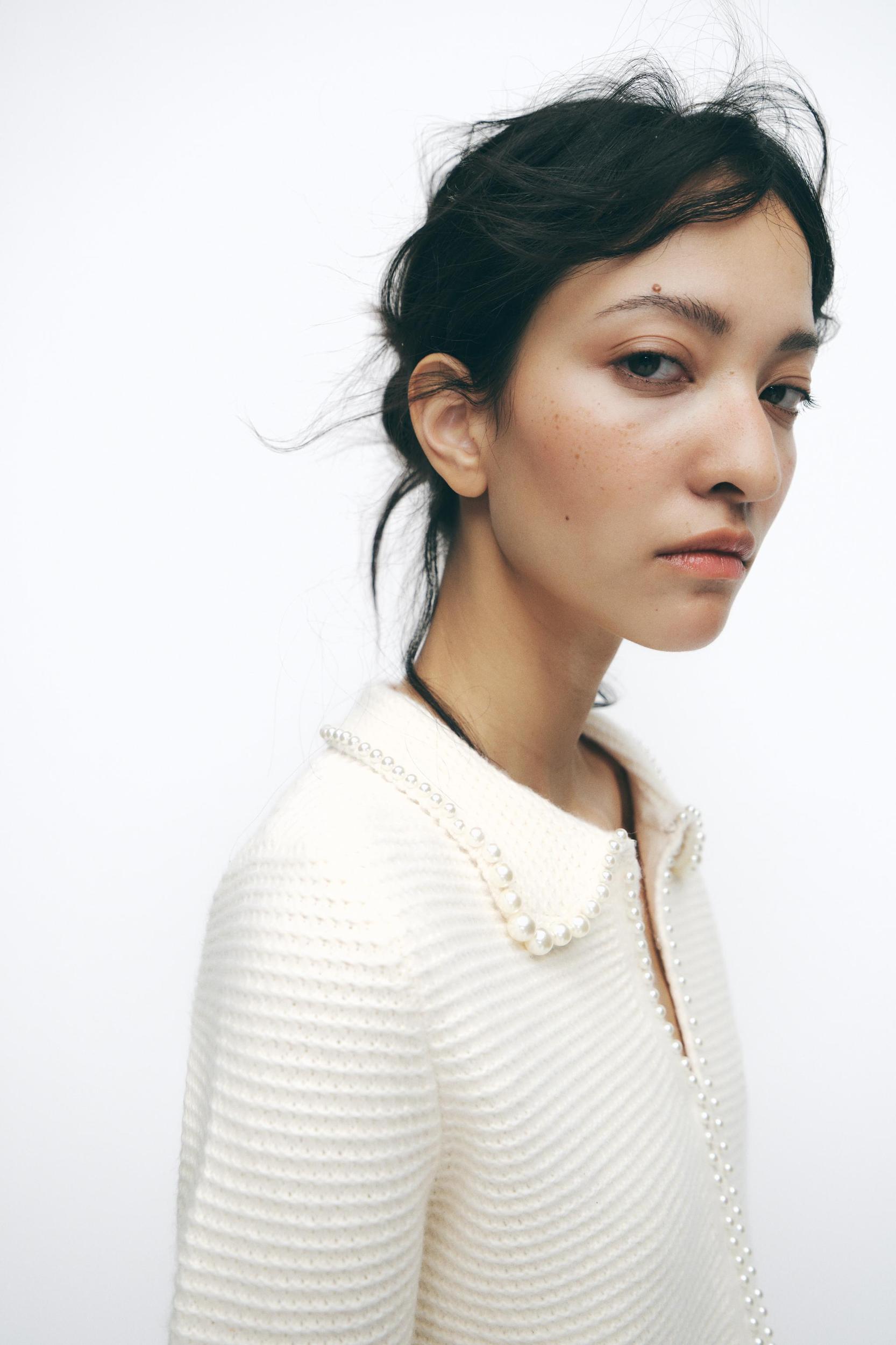 PEARL KNIT MINI SKIRT Product Image