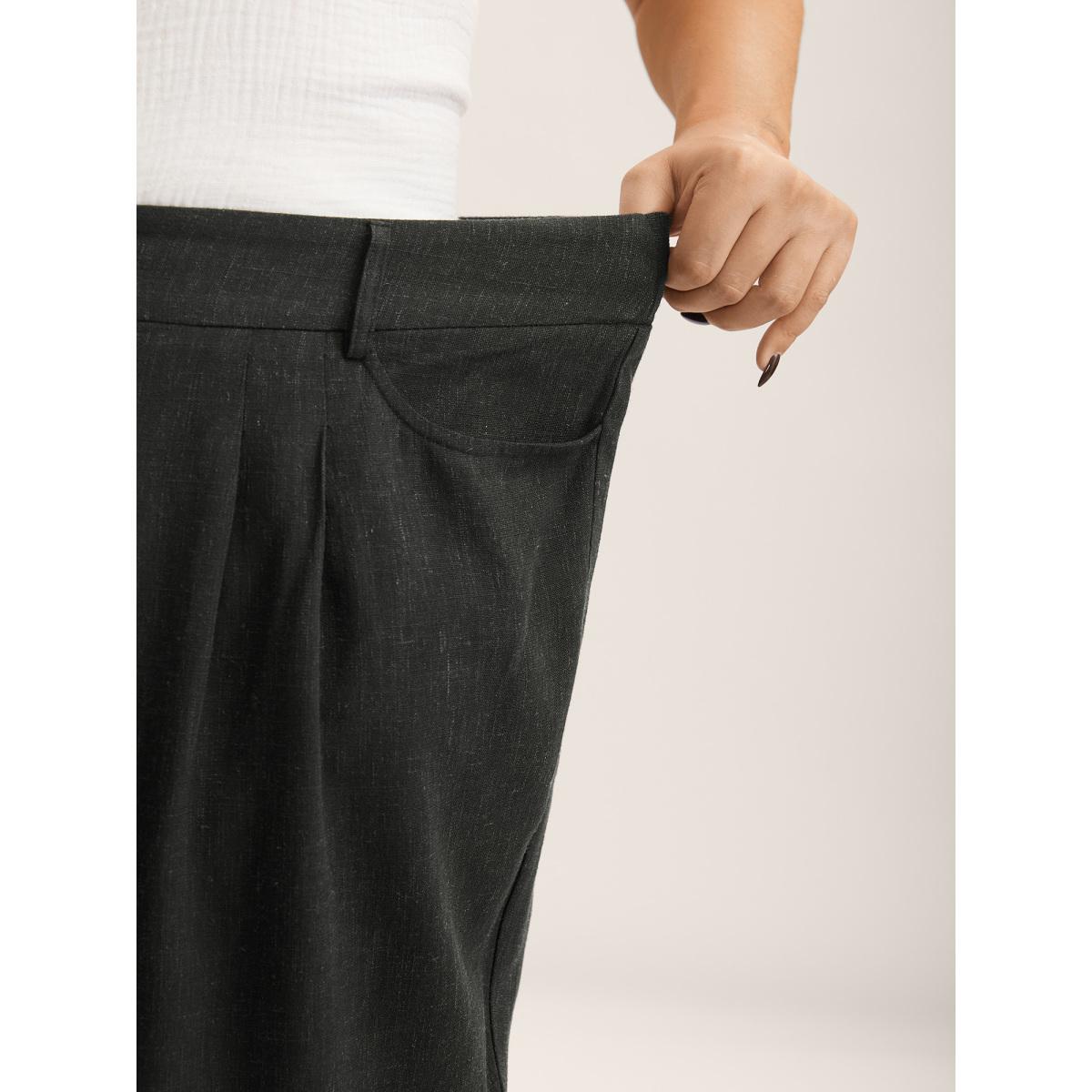 Plus Size Rayon-Linen Pleated Straight-Leg Pants Women Black Resort Straight Leg Mid Rise Vacation Pants BloomChic 14-16/1X Product Image