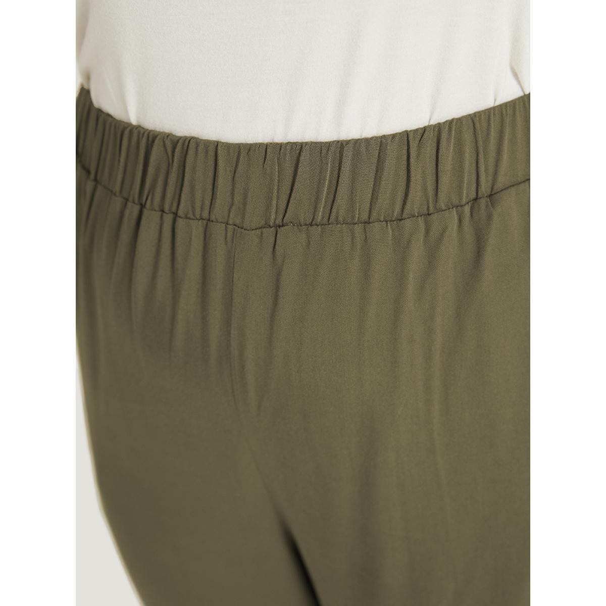 Plus Size Plain Pocket Elastic Waist Carrot Pants Women ArmyGreen Casual High Rise Dailywear Pants BloomChic 10/M Product Image