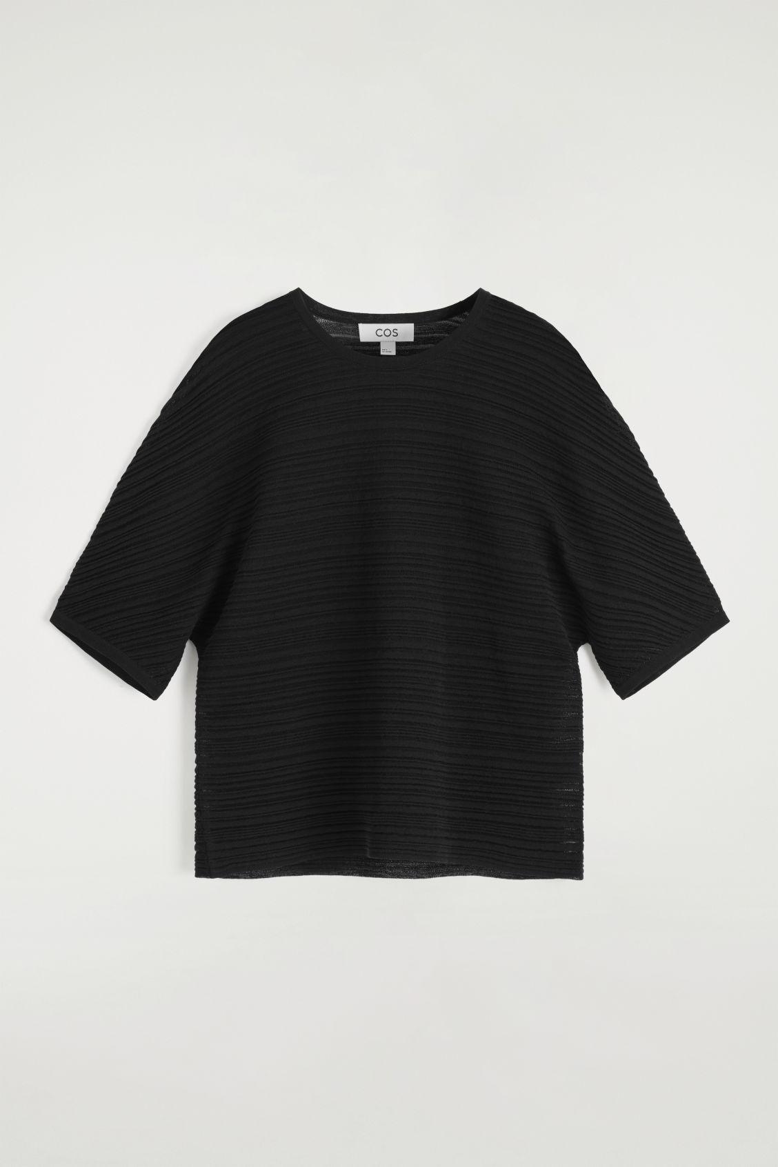 STRIPED KNITTED T-SHIRT Product Image